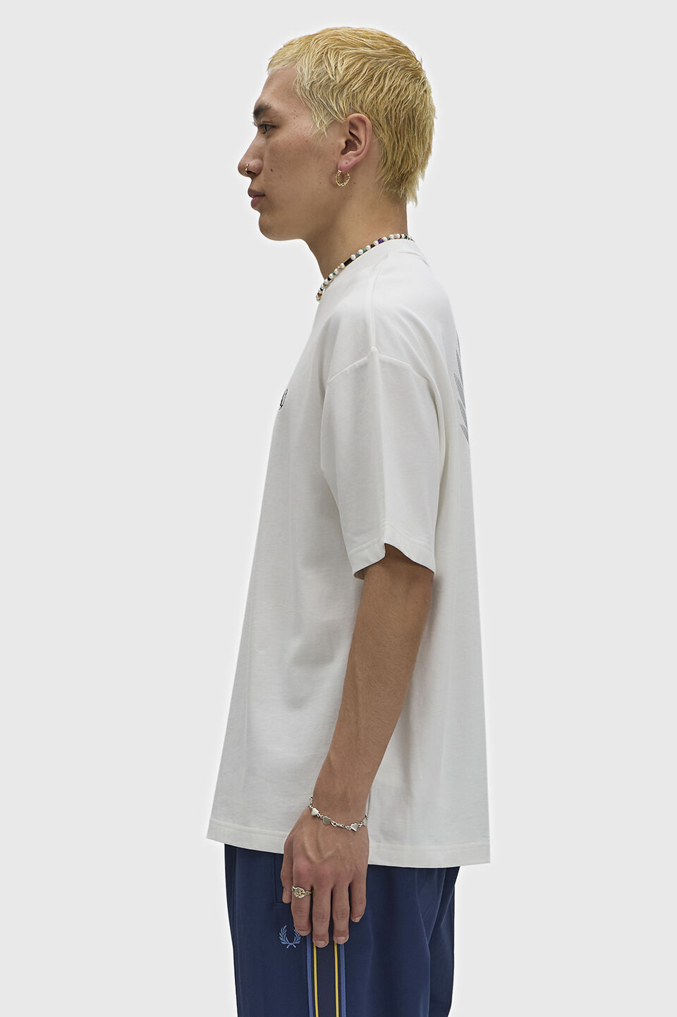 FRED PERRY 「Back Print Laurel Wreath T-Shirt／ロゴバックプリントローレルリースTシャツ」|Tシャツ・カットソー|