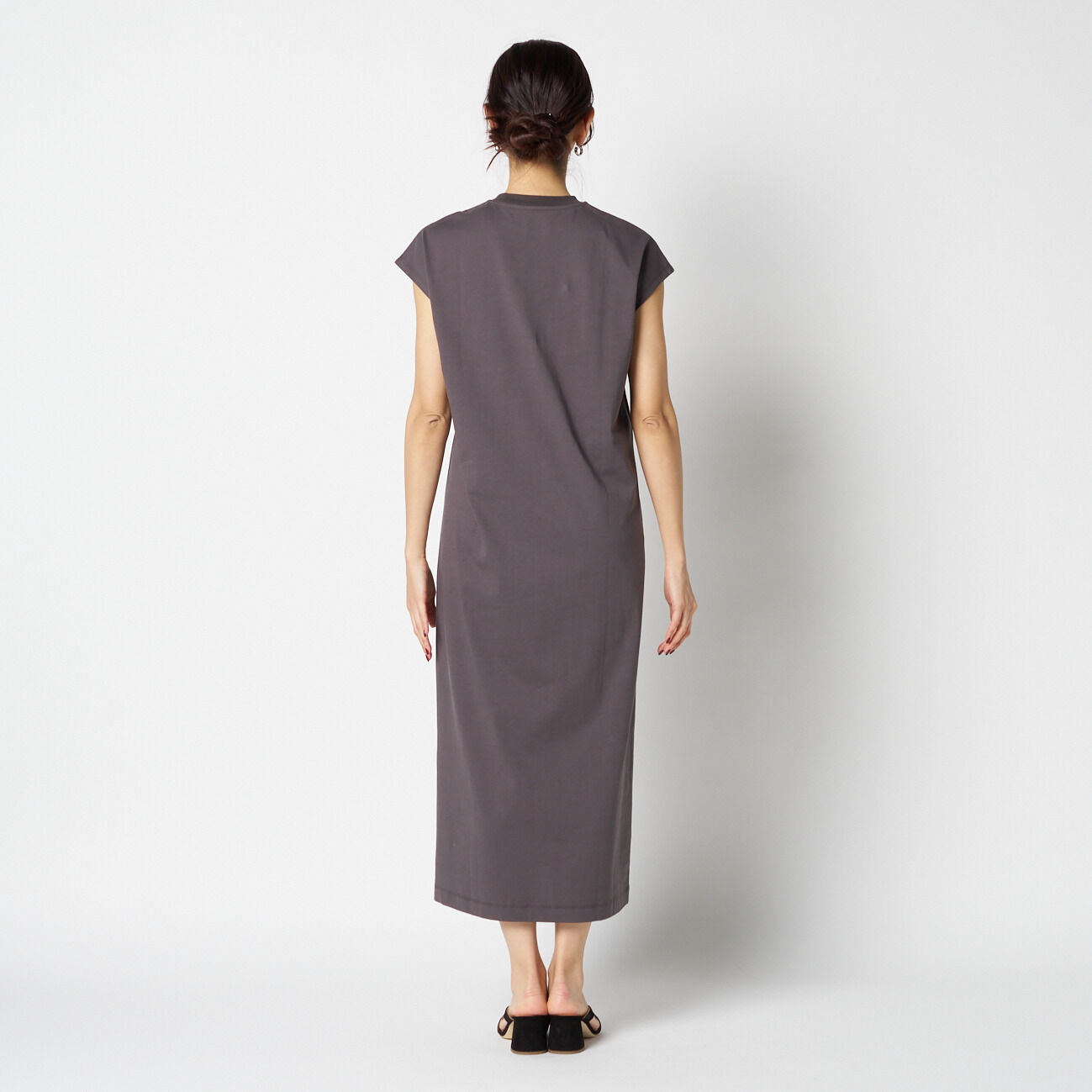 HELIOPOLE「HELIOPOLE RELAXED POCKET MAXI DRESS」|ワンピース|