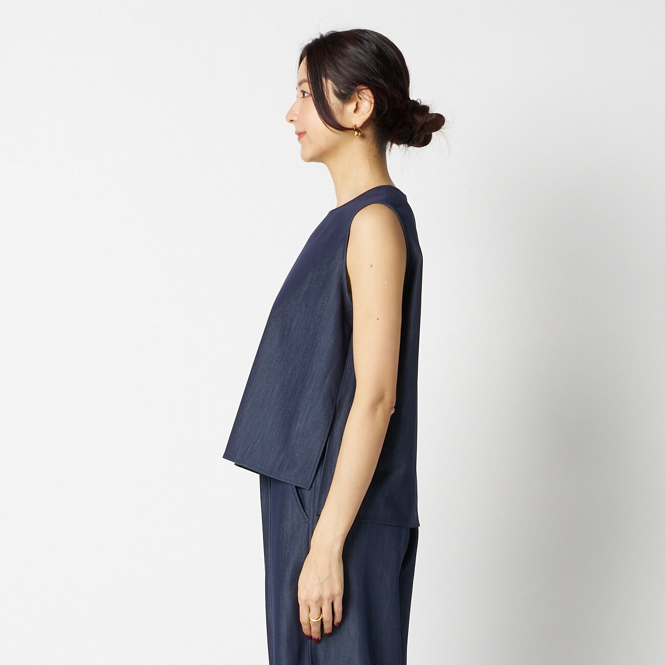 HELIOPOLE「HELIOPOLE DENIM SLEEVELESS BLOUSE」|シャツ・ブラウス|