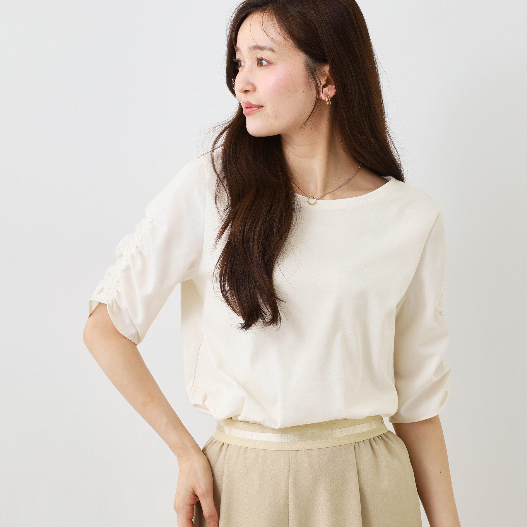 COUP DE CHANCE「【手洗い可／日本製】袖ギャザーデザインのカットソー」|Tシャツ・カットソー|