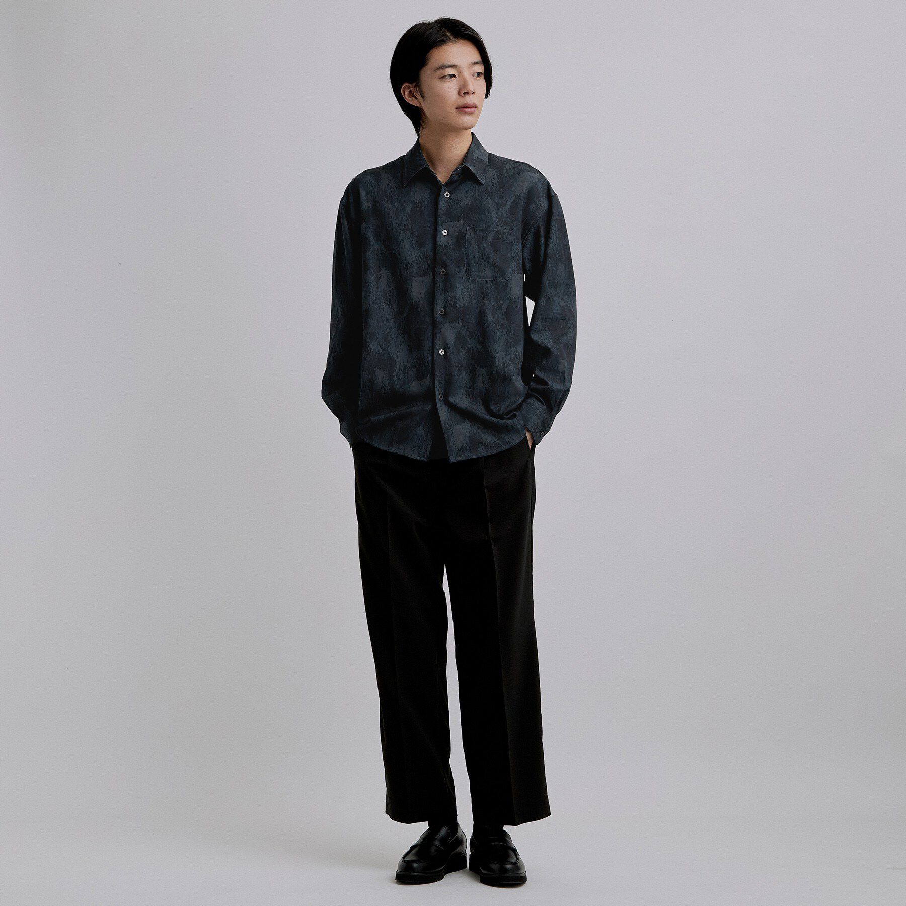 tk.TAKEO KIKUCHI「アブストペイント柄シャツ」|シャツ・ブラウス|