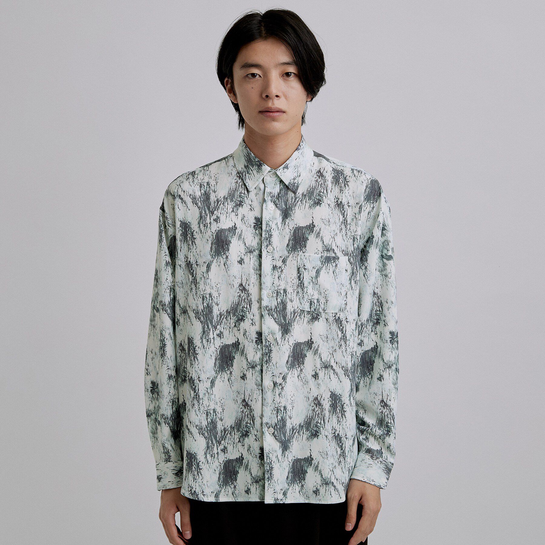 tk.TAKEO KIKUCHI「アブストペイント柄シャツ」|シャツ・ブラウス|