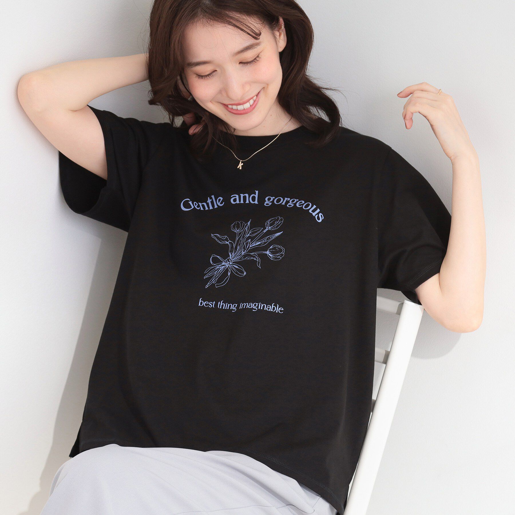 SHOO･LA･RUE「【ひんやり/S-LL/洗濯機可】真夏に着たい 大人のベーシックカラープリントTシャツ」|Tシャツ・カットソー|ブラック(319)