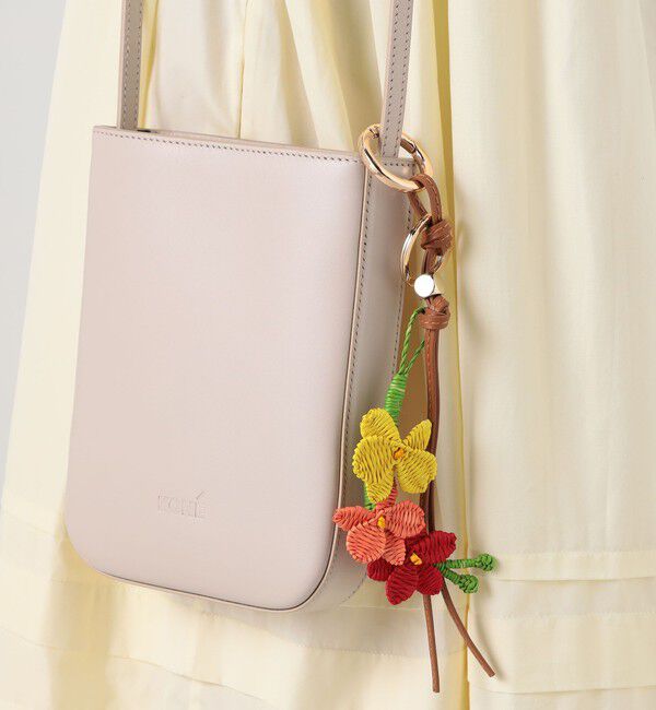 TOMORROWLAND GOODS「ATELIER TOMORROW FLOWER イエロー チャーム」|チャーム・キーホルダー|
