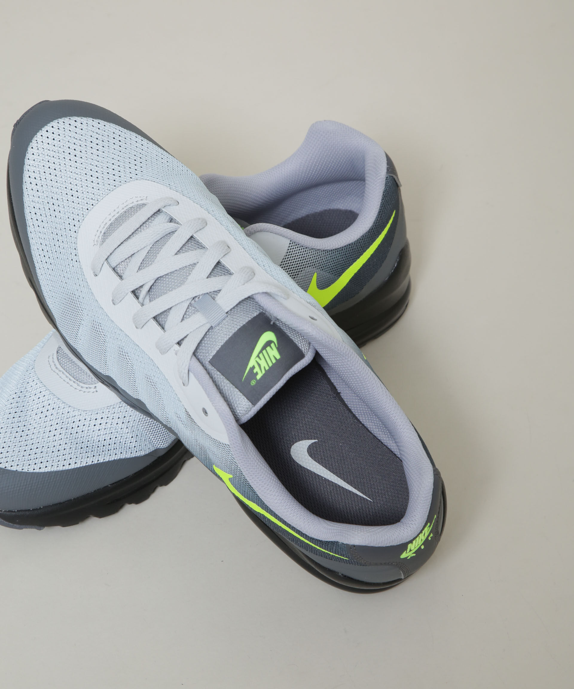 nano･universe「NIKE/ナイキ エア マックス インビガー」|スニーカー|
