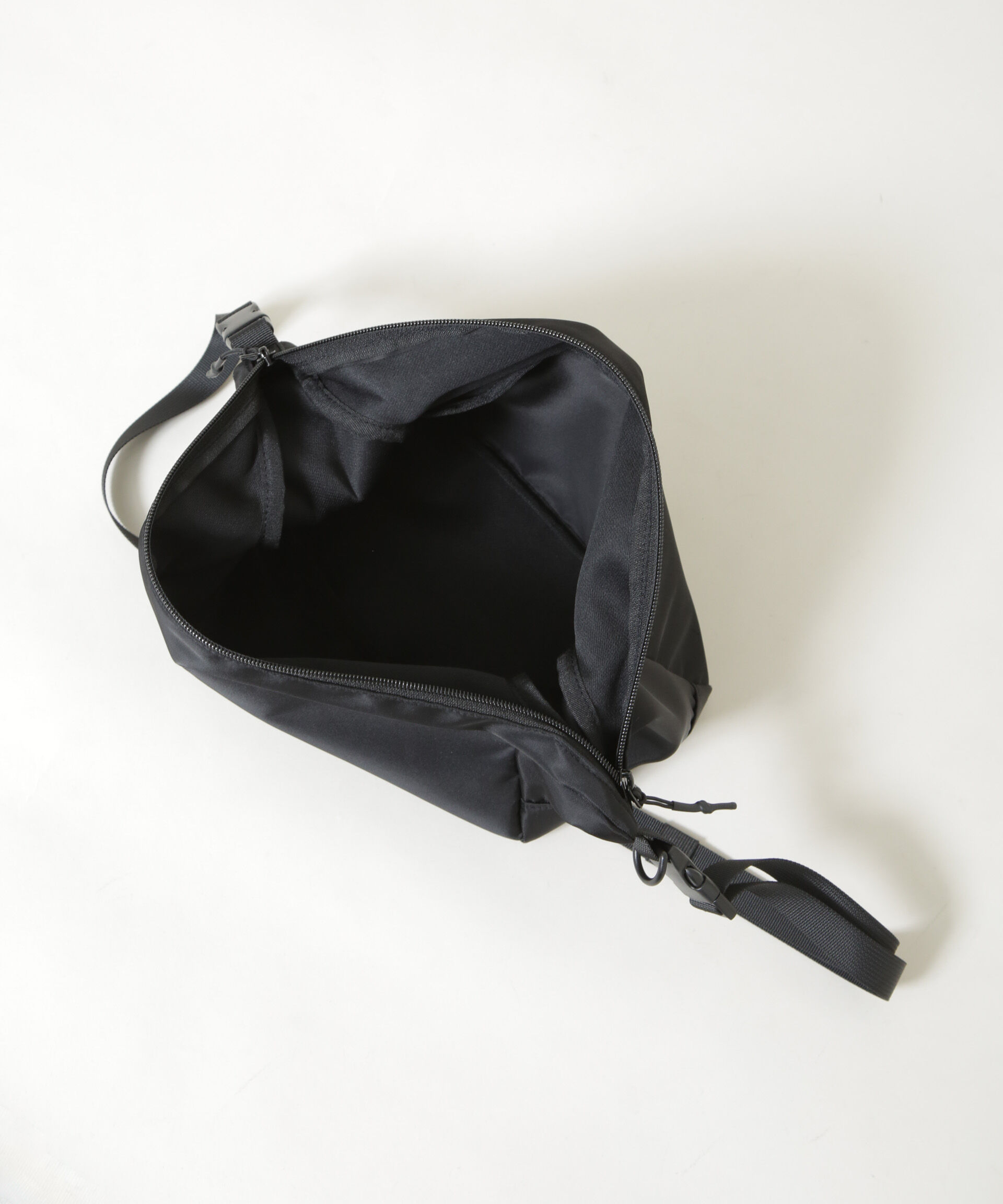 NANO universe「＋phenix/別注 ＋phenix NYLON SHOULDER BAG」|ショルダー・メッセンジャー|