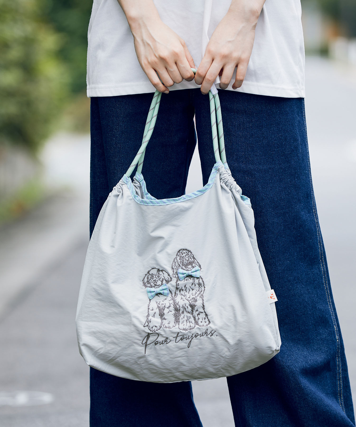 ROPE PICNIC PASSAGE「【comif(コミフ)&times;ROPE' PICNIC】刺繍トートバッグ」|トートバッグ|
