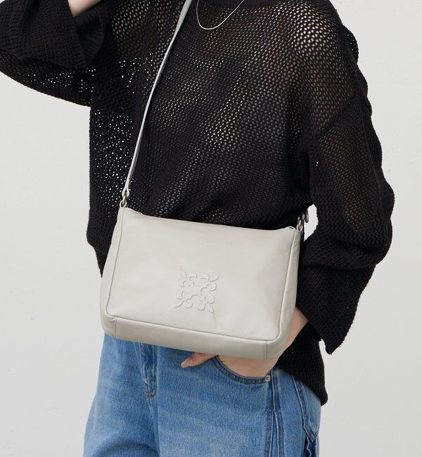  「《本革/270g》エンボスモノグラムショルダーバッグ」|ショルダー・メッセンジャー|