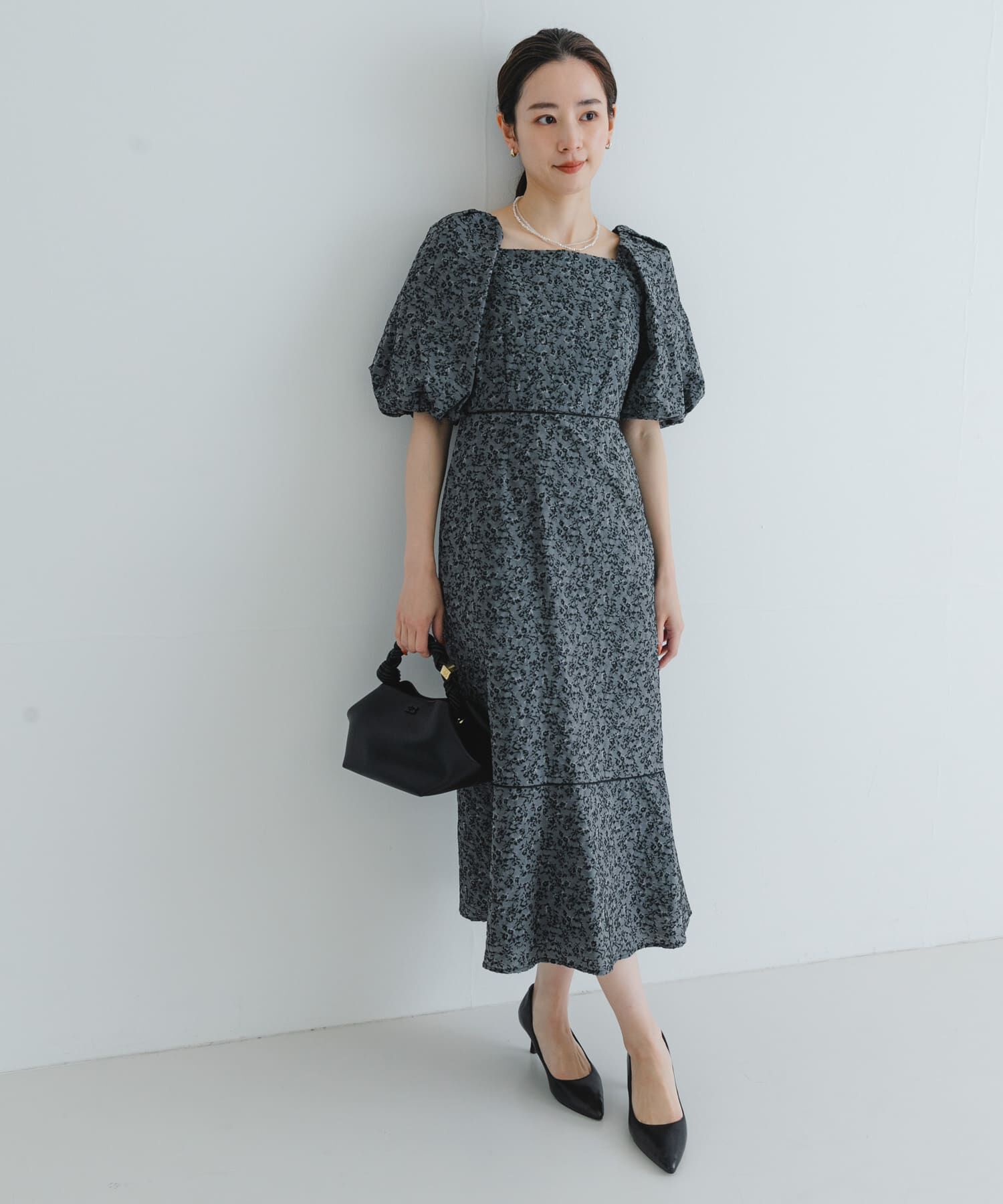 URBAN RESEARCH「LA MAISON　スクエアネックJQワンピース」|ワンピース|