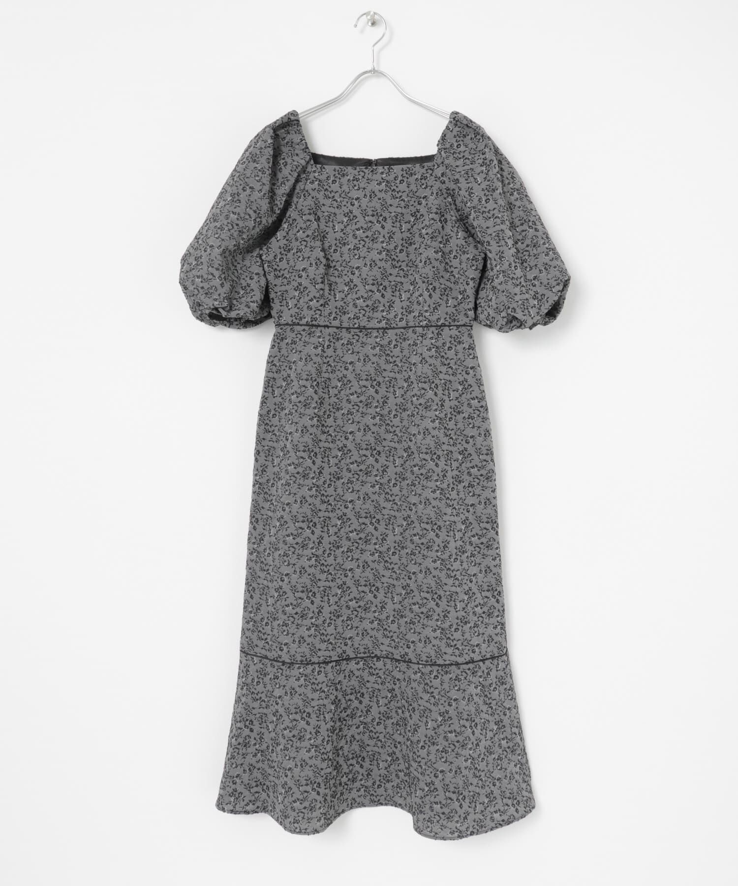 URBAN RESEARCH「LA MAISON　スクエアネックJQワンピース」|ワンピース|