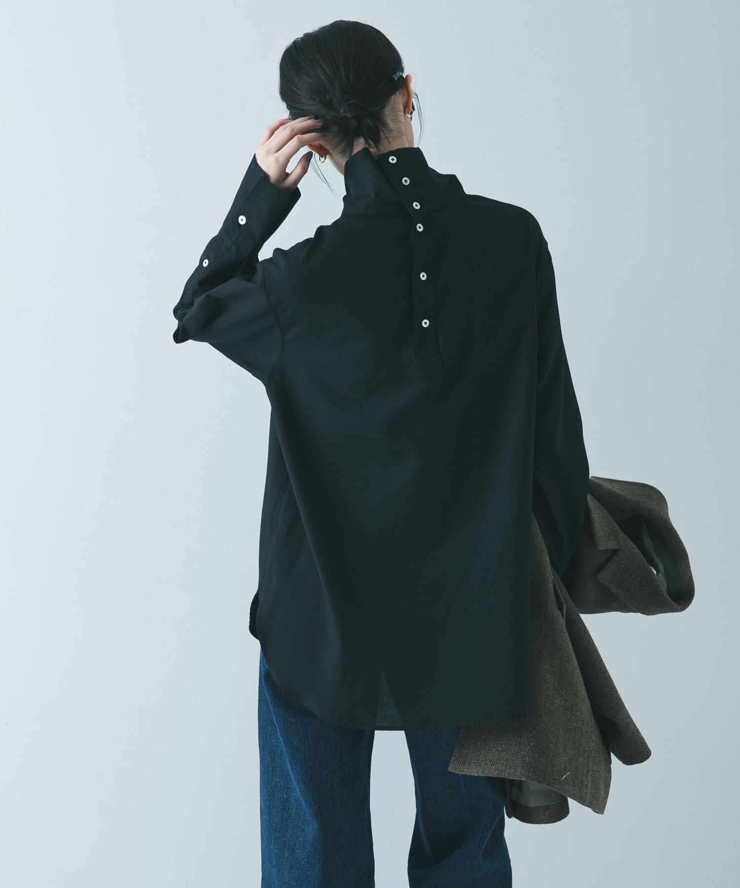 URBAN RESEARCH「TRソフトツイルハイネックシャツ」|シャツ・ブラウス|