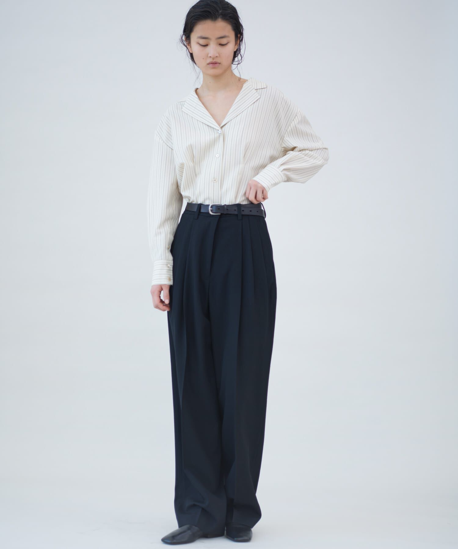 URBAN RESEARCH「new basic　TILORED SLEEVE SHIRTS」|シャツ・ブラウス|