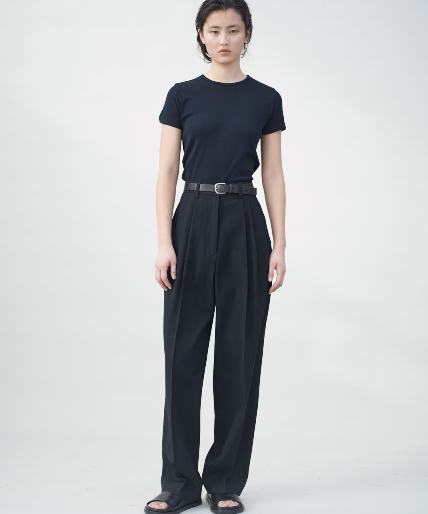 URBAN RESEARCH「new basic　HIGH TWIST WOOL PANTS」|その他|