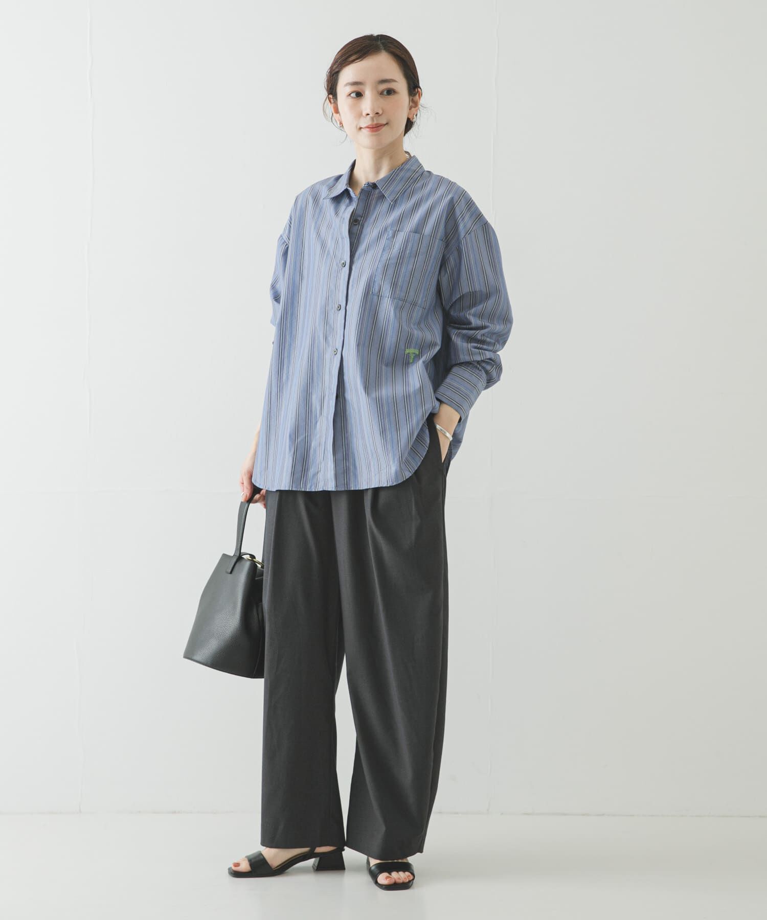 URBAN RESEARCH「『別注』PICCA&times;URBAN RESEARCH　レギュラーカラールーズシャツ」|シャツ・ブラウス|