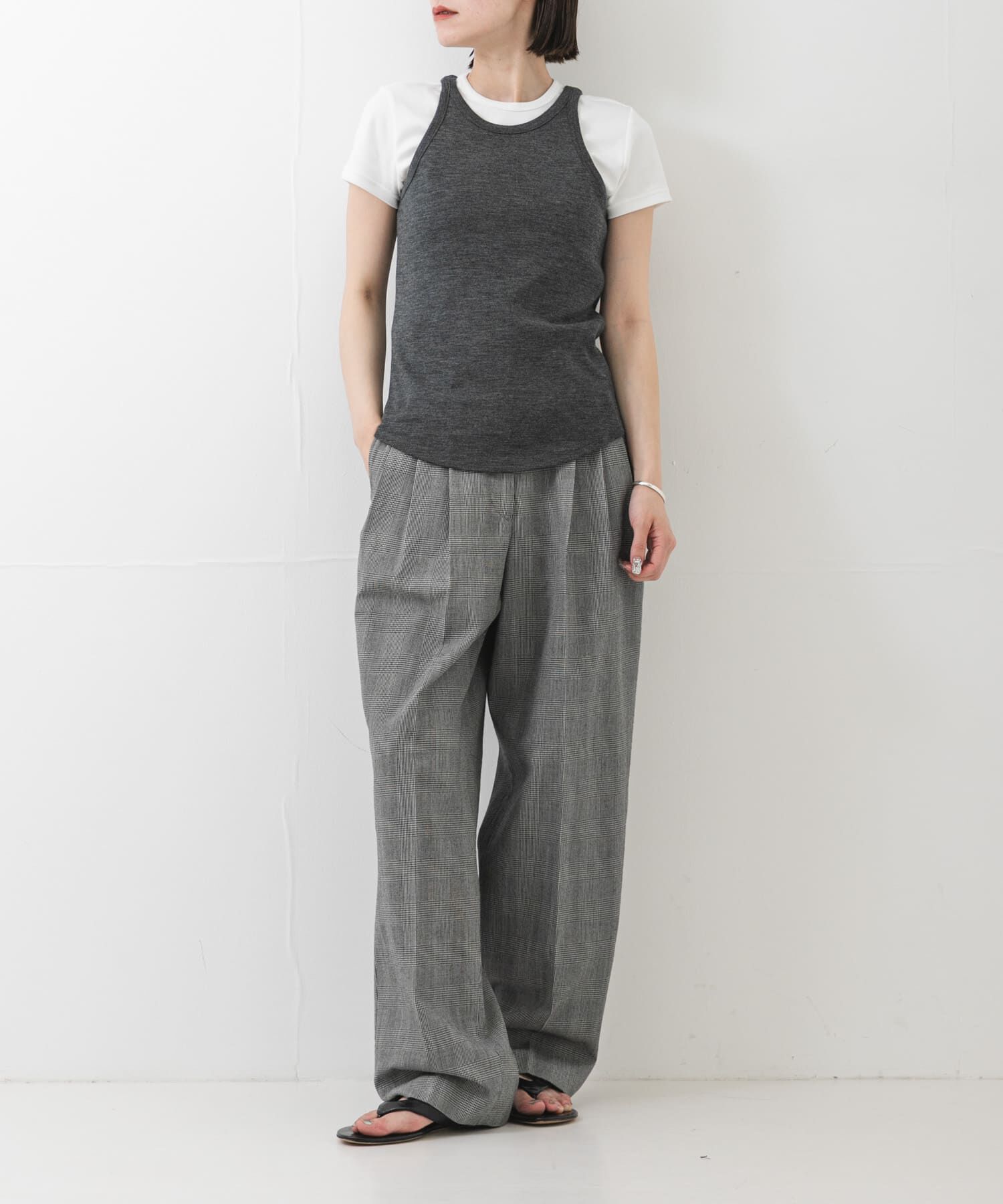 URBAN RESEARCH「new basic　WASHABLE WOOL TANK TOP」|ニット・セーター|