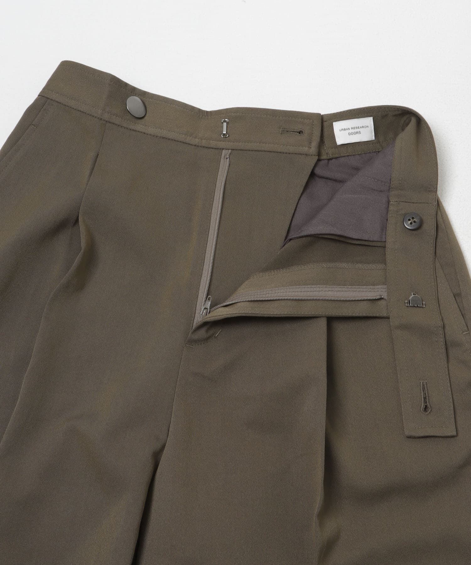URBAN RESEARCH DOORS「ボタンポイントパンツ」|その他|