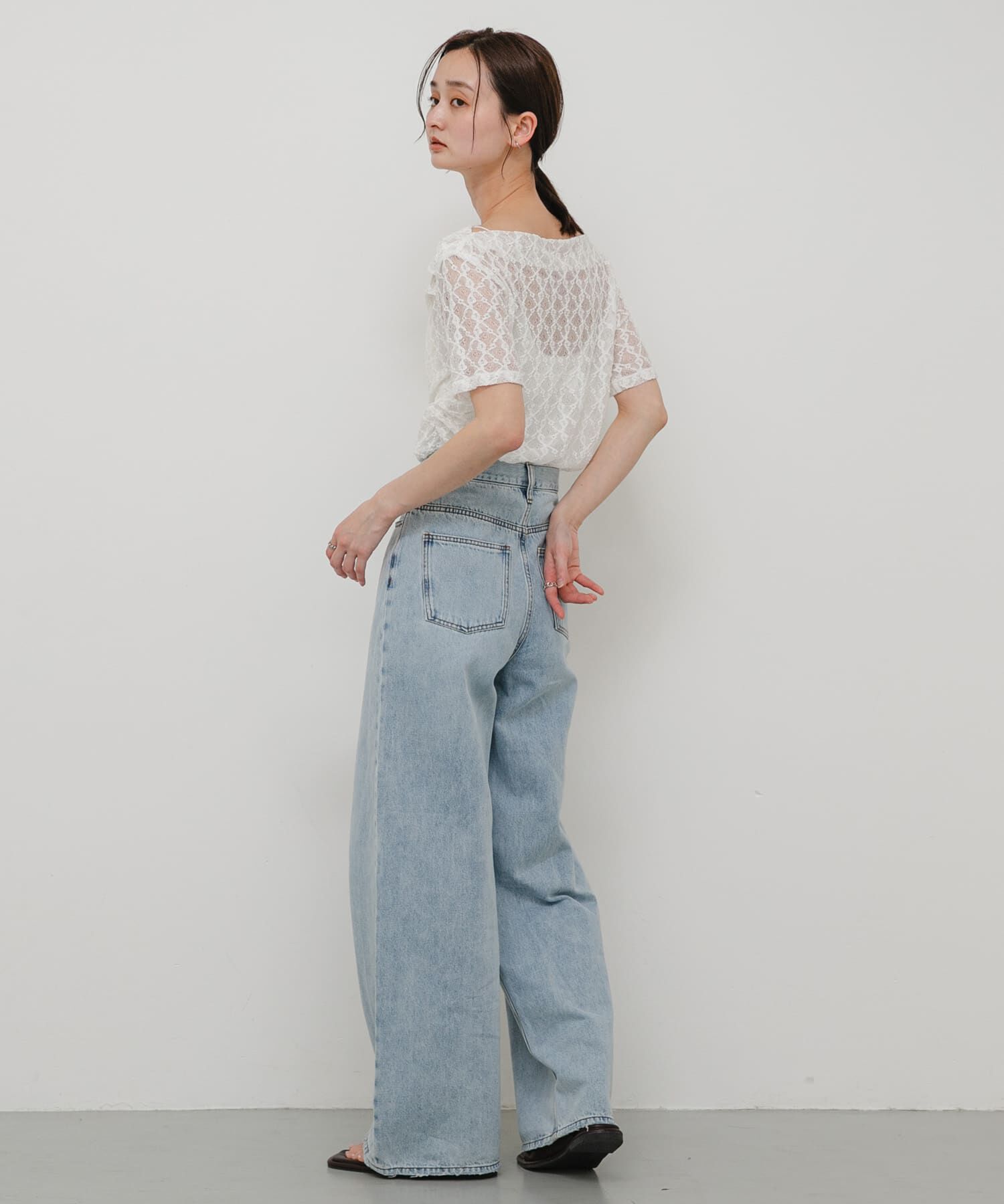 SENSE OF PLACE by URBAN RESEARCH「タックフェードデニムパンツ」|デニム|