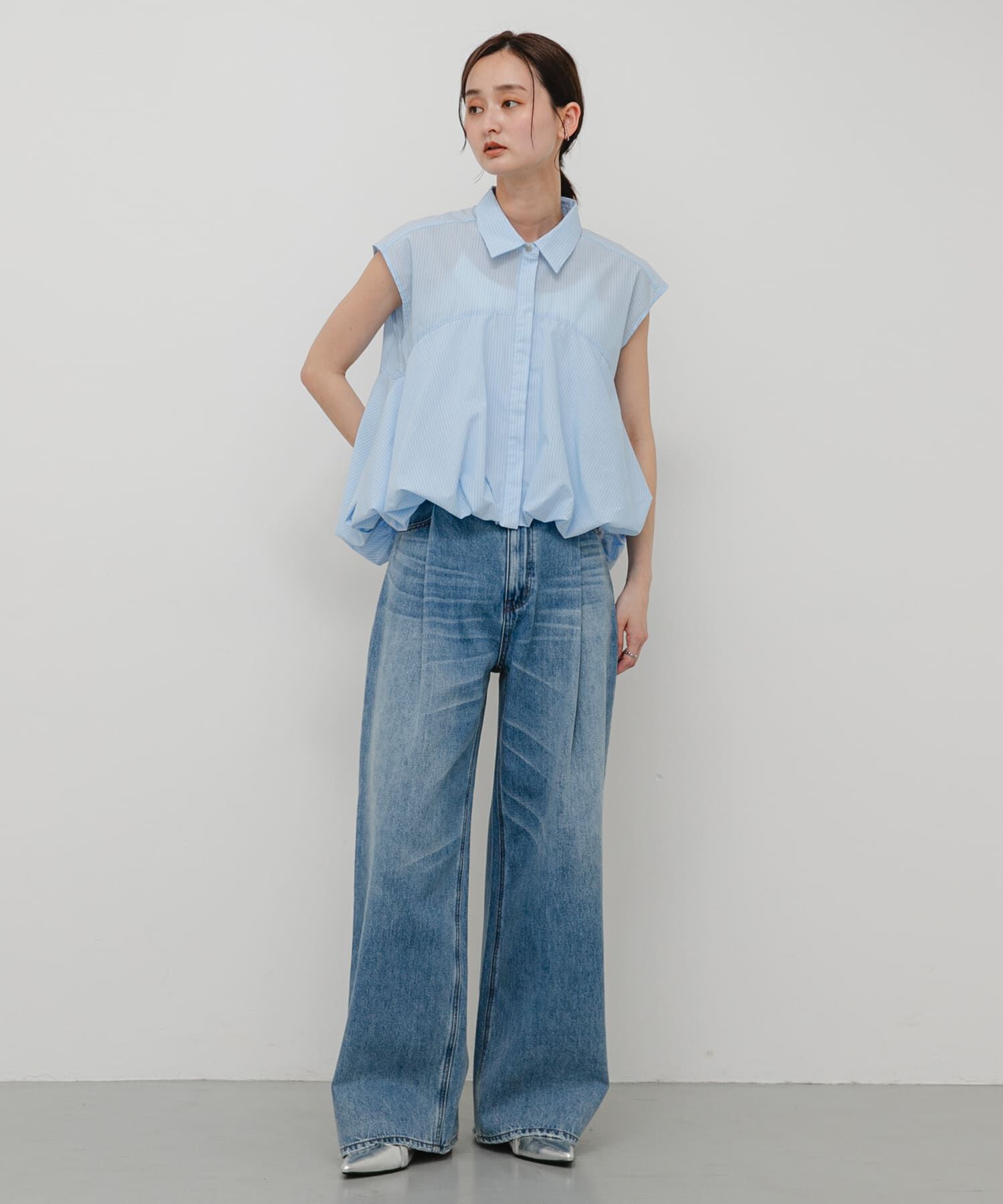 SENSE OF PLACE by URBAN RESEARCH「タックフェードデニムパンツ」|デニム|