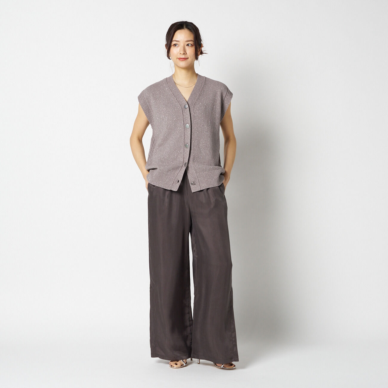 HELIOPOLE「HELIOPOLE CUPRO SLIT EASY PANTS」|チノ|