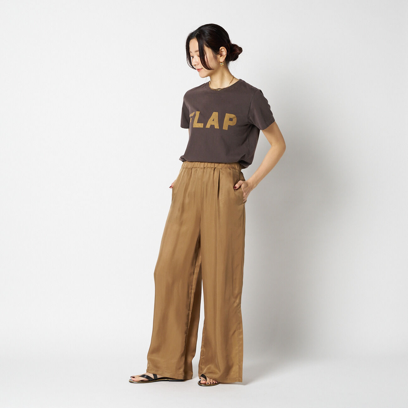 HELIOPOLE「HELIOPOLE CUPRO SLIT EASY PANTS」|チノ|