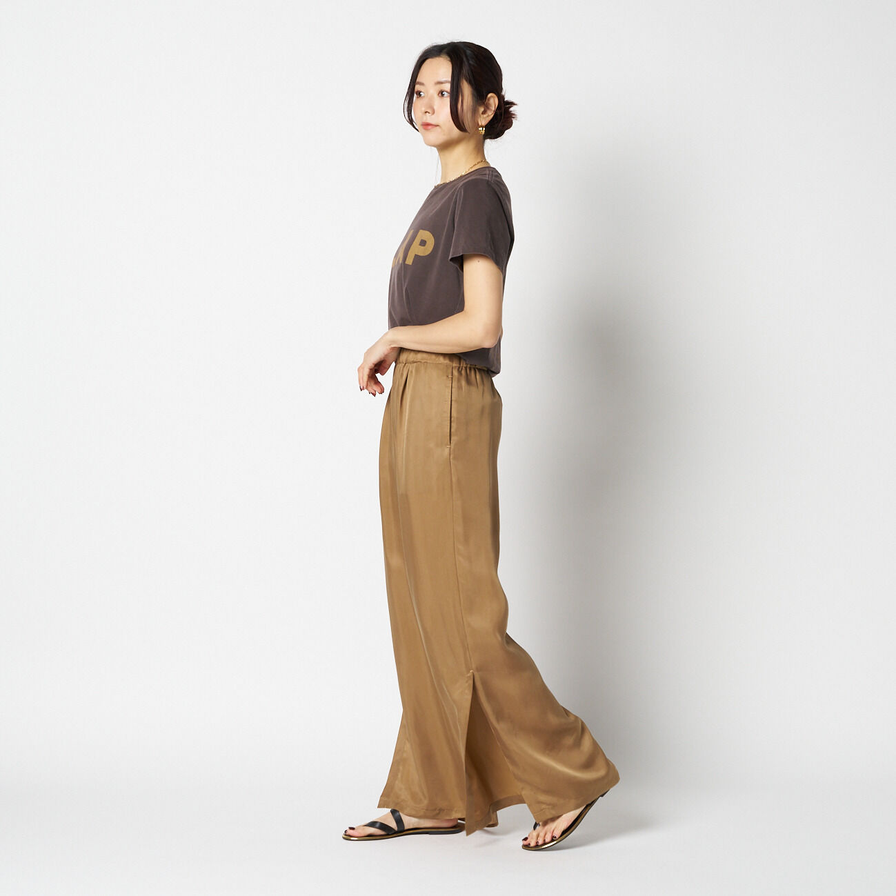 HELIOPOLE「HELIOPOLE CUPRO SLIT EASY PANTS」|チノ|