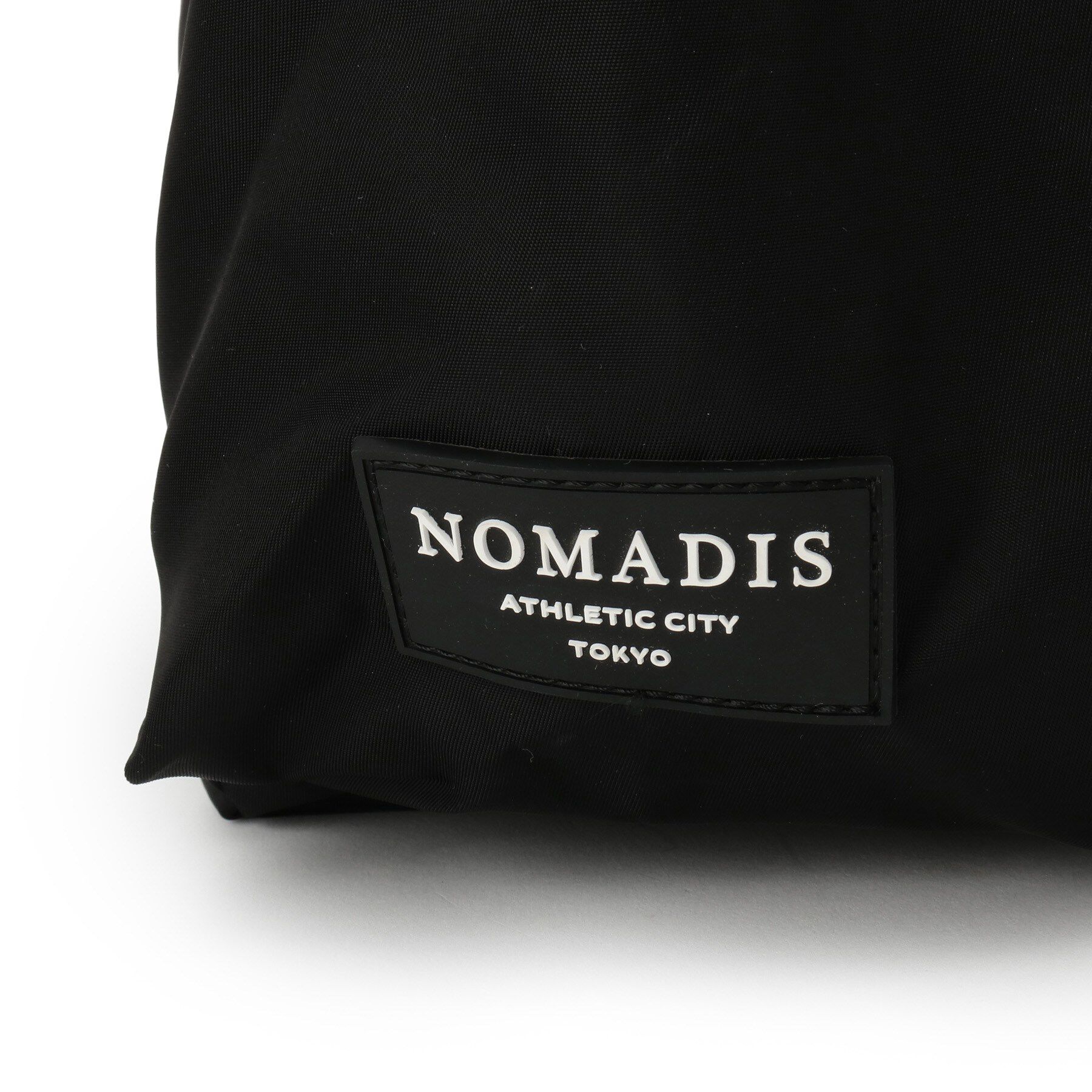 DRESSTERIOR「NOMADIS（ノマディス）DAKOTA ナイロンショルダーバッグ」|ショルダー・メッセンジャー|