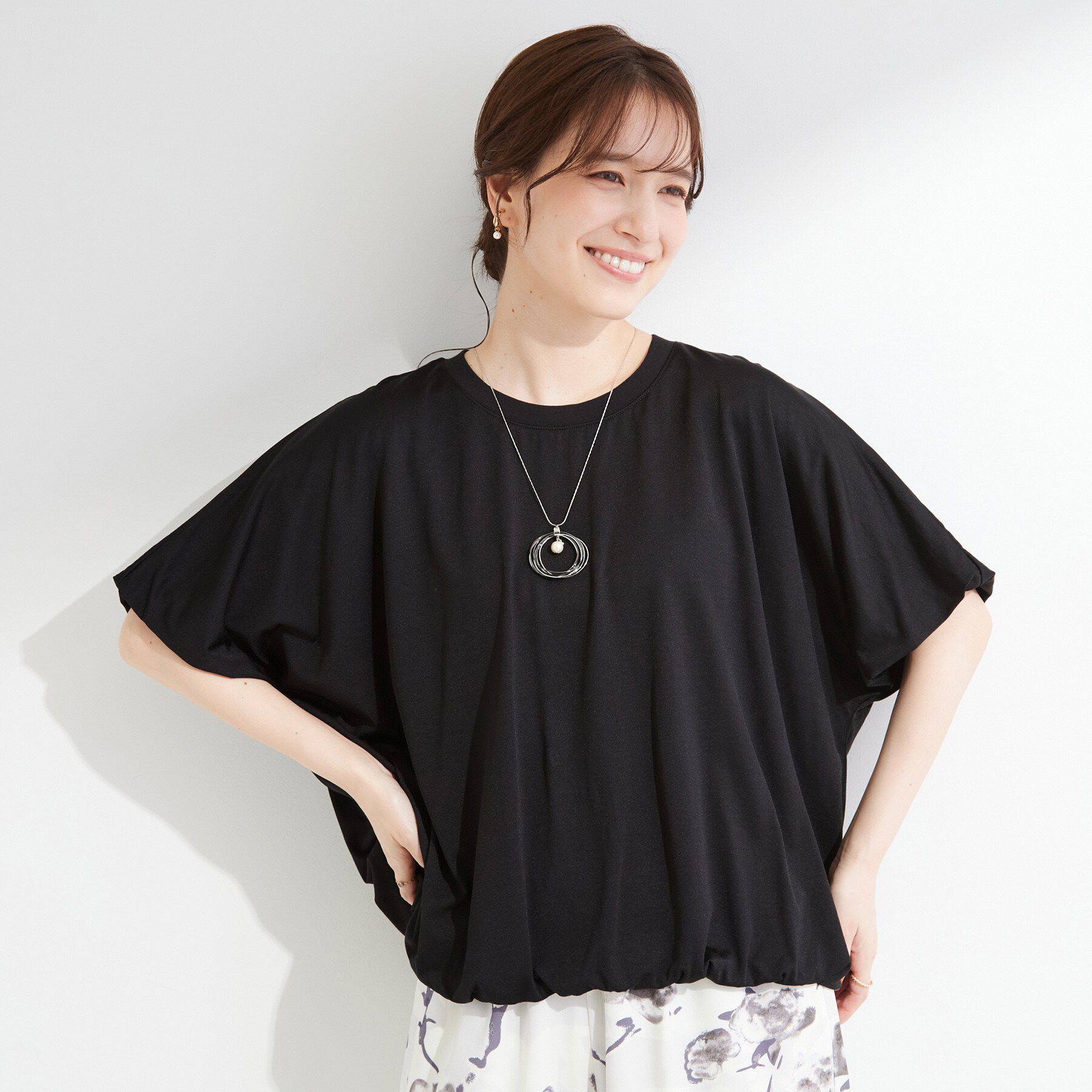 SHOO･LA･RUE「【ひんやり/洗濯機可】インせず着られる バルーンデザインTシャツ」|Tシャツ・カットソー|