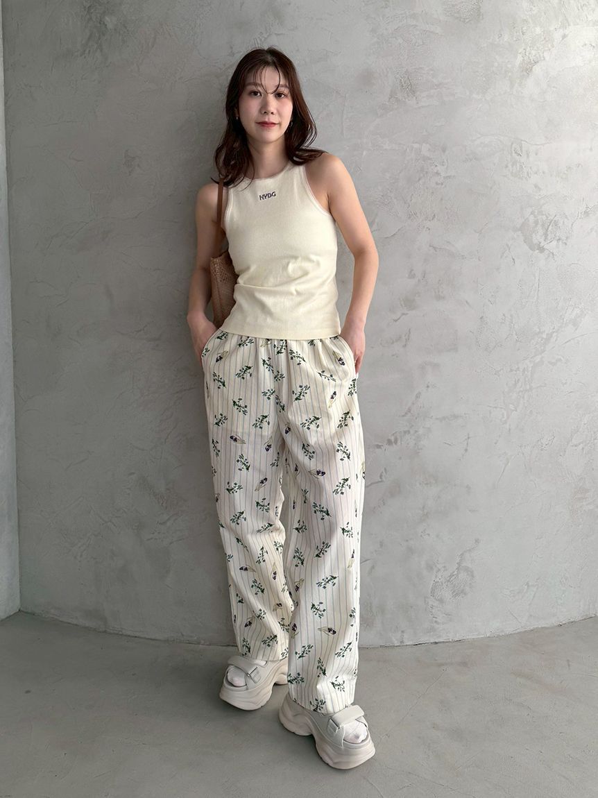 emmi atelier「【emmi&times;NYBG】ストライプリラックスパンツ【セットアップ対応】/ウォッシャブル」|チノ|