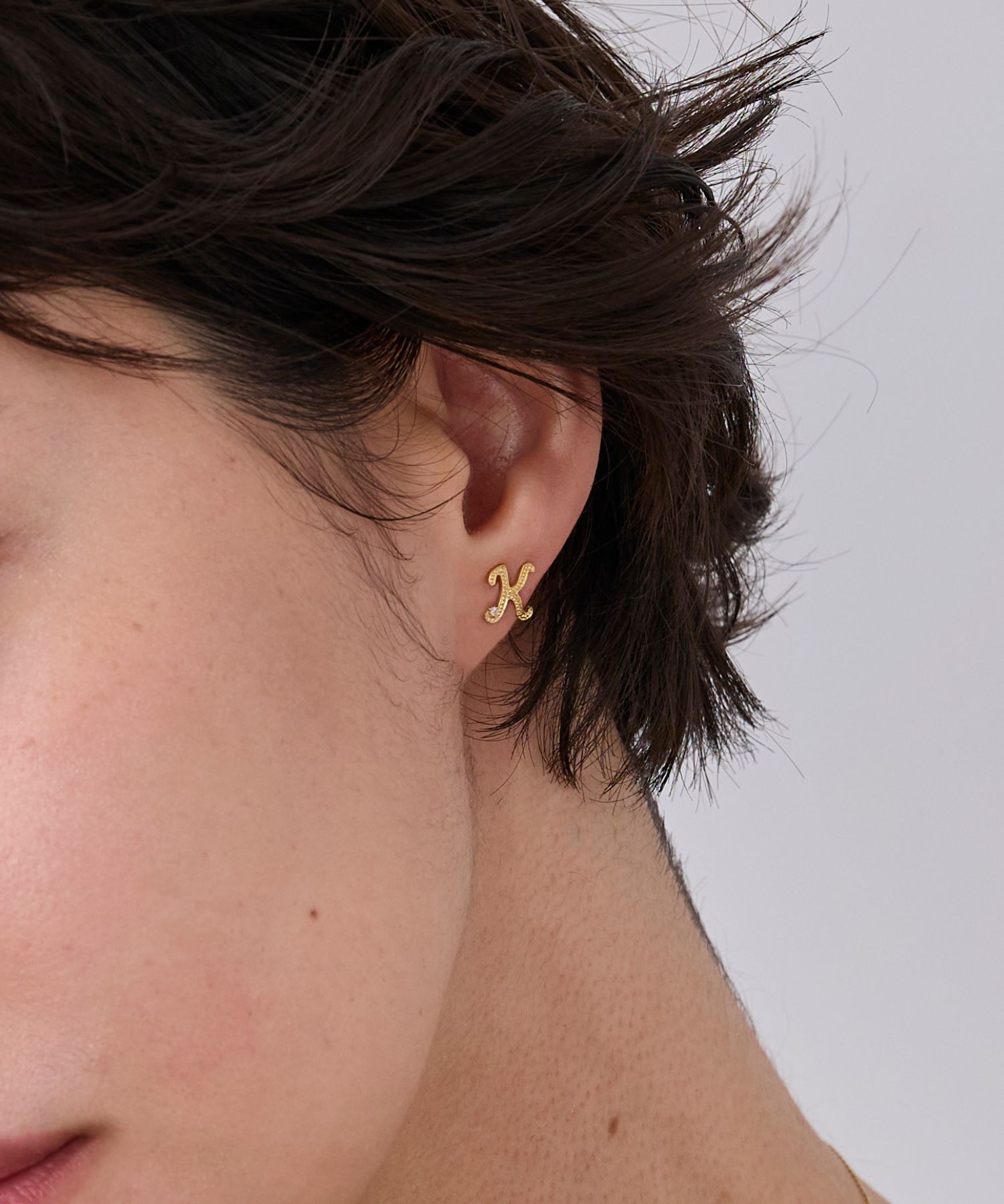  「【片耳】SVイニシャルダイヤモンドピアス」|ピアス|