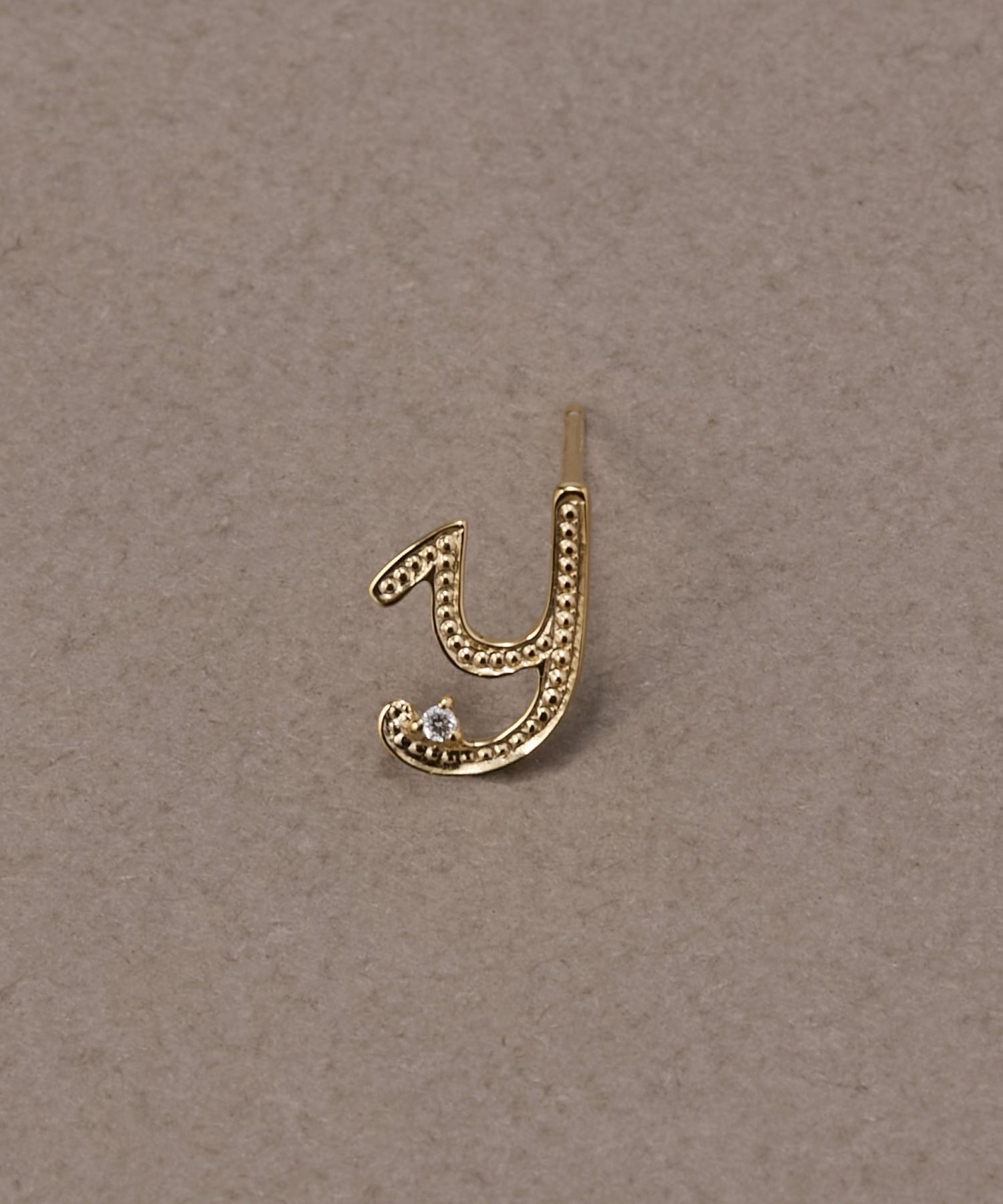  「【片耳】SVイニシャルダイヤモンドピアス」|ピアス|Ｙ