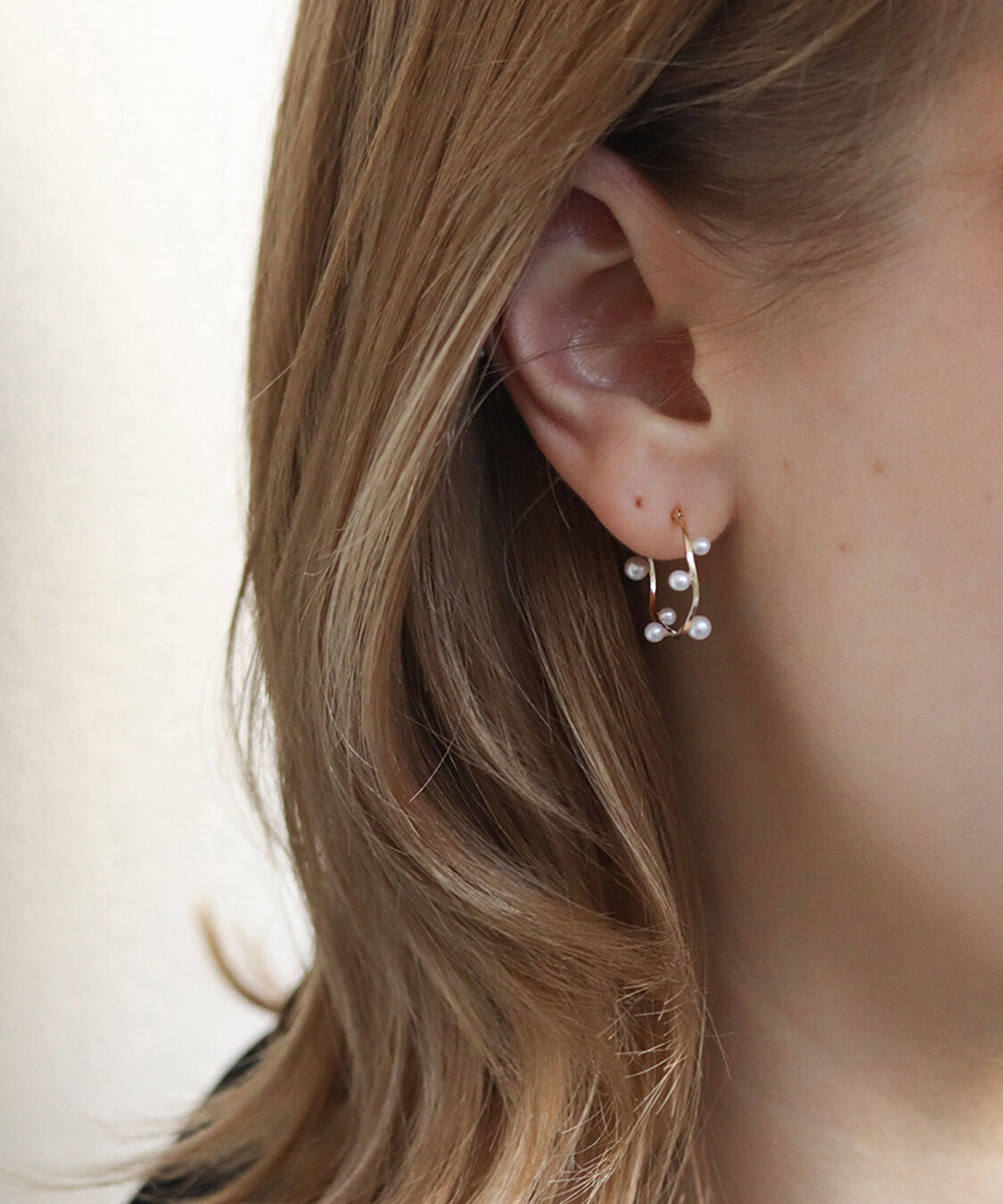  「パール リリー スナップ フープ ピアス| K10YG」|ピアス|