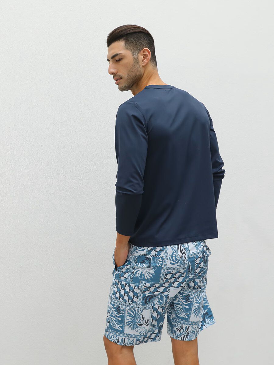  「【メンズ新作水着】ミックスエスニック柄レギュラー丈メンズサーフパンツ」|その他|