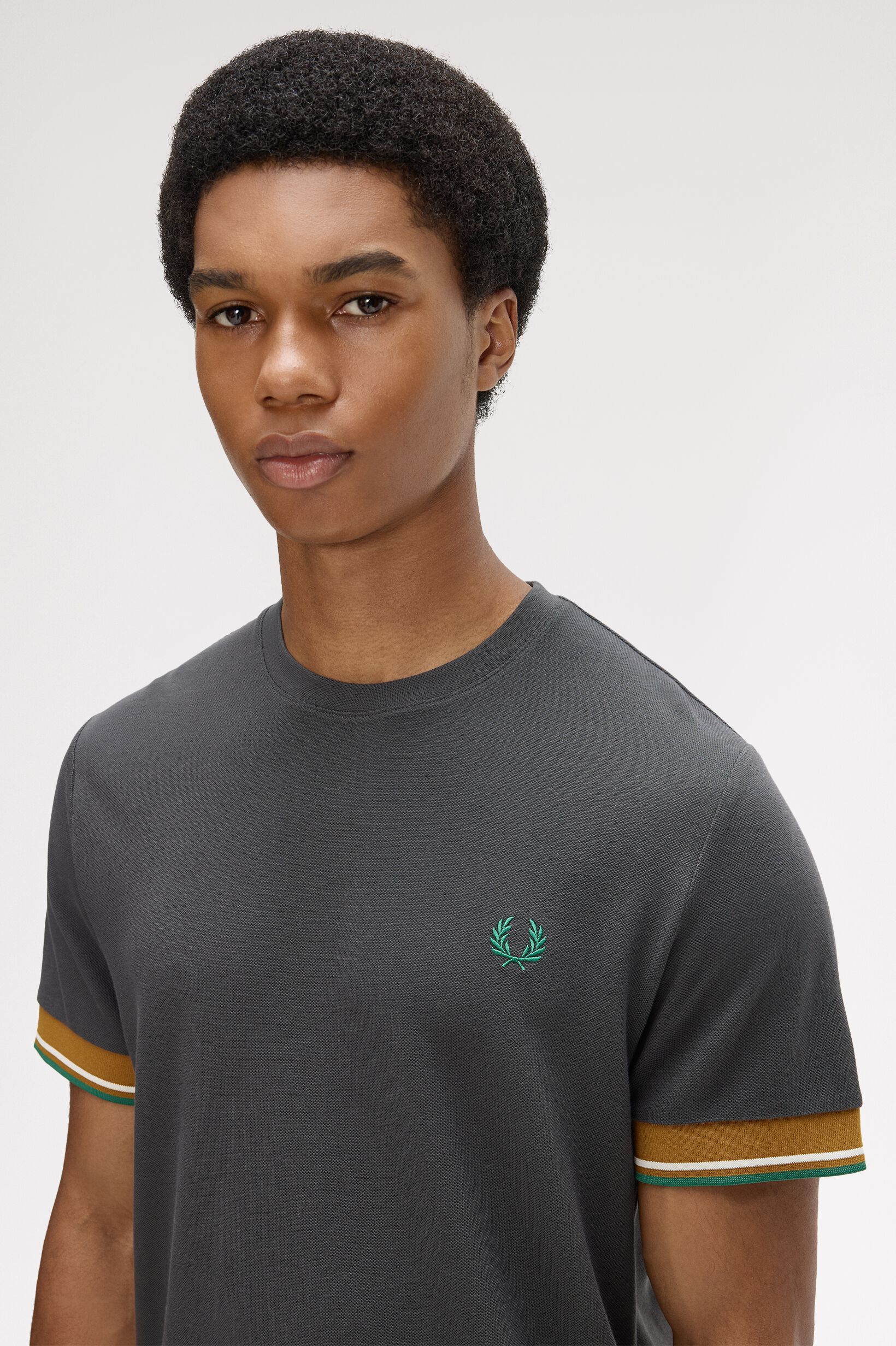 FRED PERRY 「FRED PERRY／Twin Tipped Cuff T-Shirt／ツインティップカフスTシャツ」|Tシャツ・カットソー|