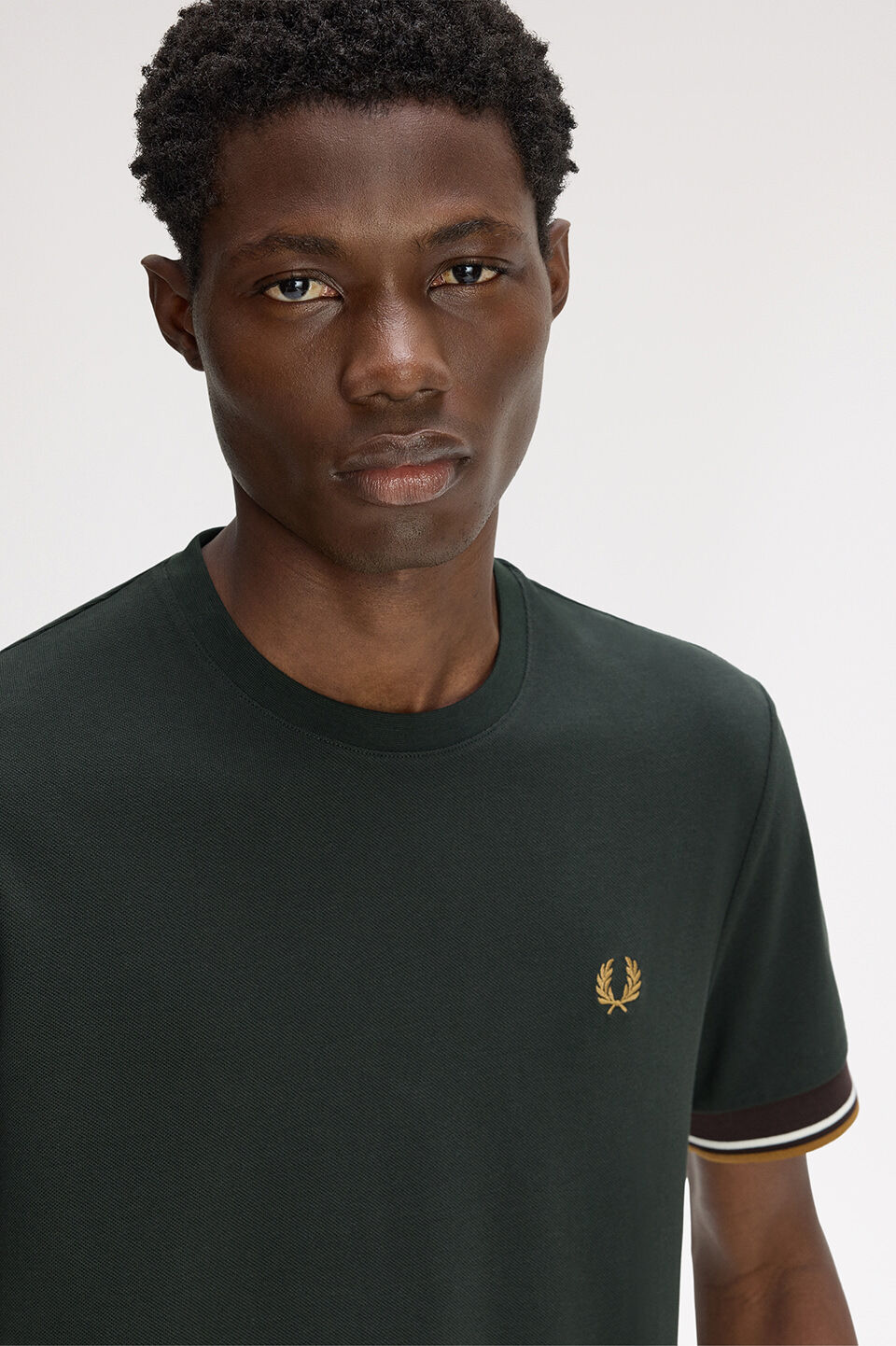 FRED PERRY 「FRED PERRY／Twin Tipped Cuff T-Shirt／ツインティップカフスTシャツ」|Tシャツ・カットソー|