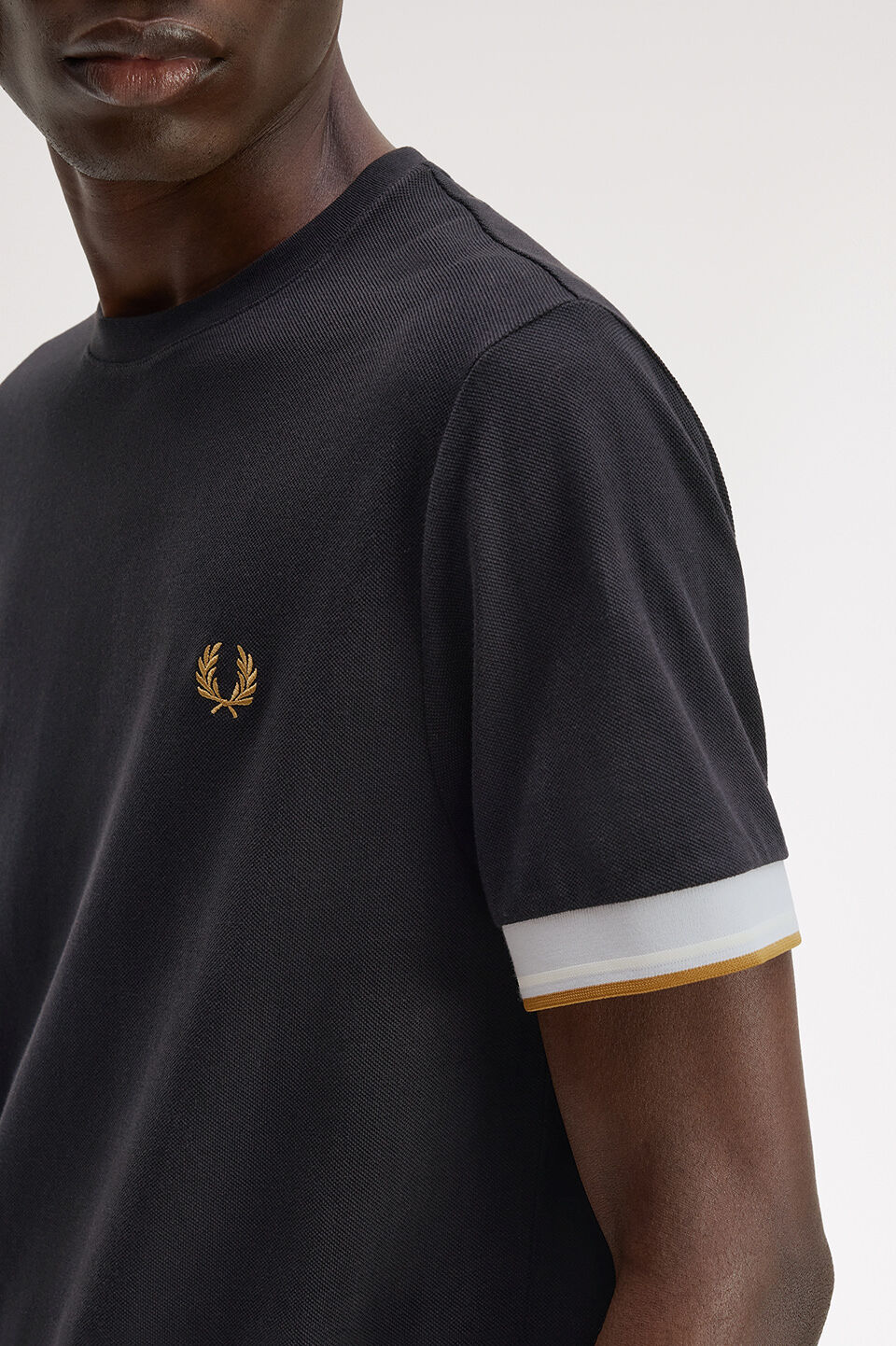 FRED PERRY 「FRED PERRY／Twin Tipped Cuff T-Shirt／ツインティップカフスTシャツ」|Tシャツ・カットソー|