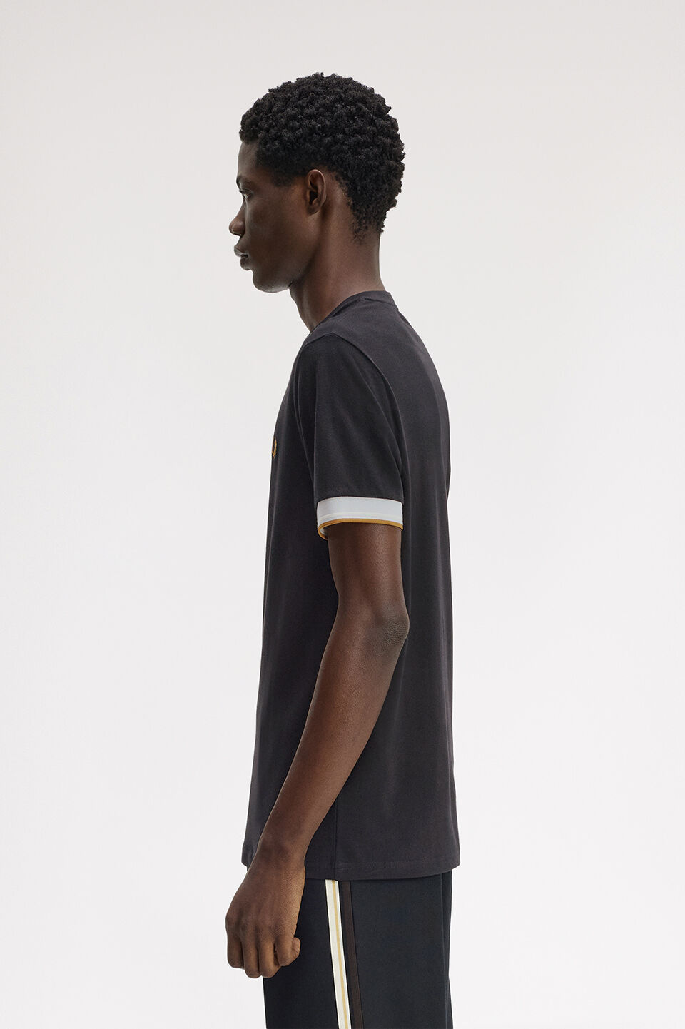 FRED PERRY 「FRED PERRY／Twin Tipped Cuff T-Shirt／ツインティップカフスTシャツ」|Tシャツ・カットソー|