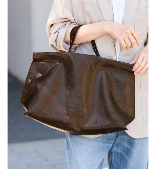 FRAMeWORK「Bea mombaers TUMBLED LEATHER バッグ」|ショルダー・メッセンジャー|