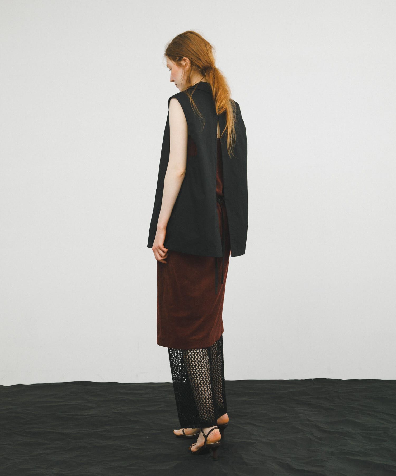 LAATO「no sleeve slit jacket」|ノーカラーコート|