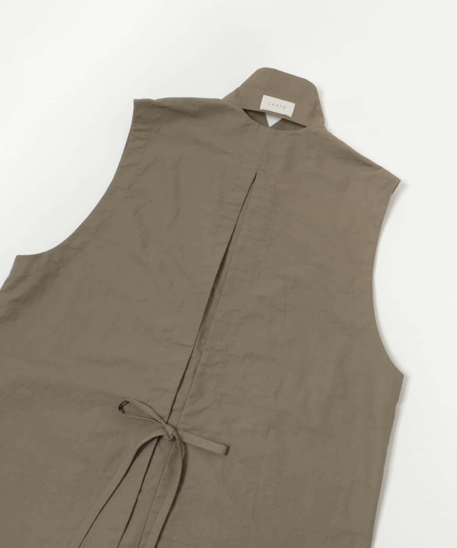 LAATO「no sleeve slit jacket」|ノーカラーコート|