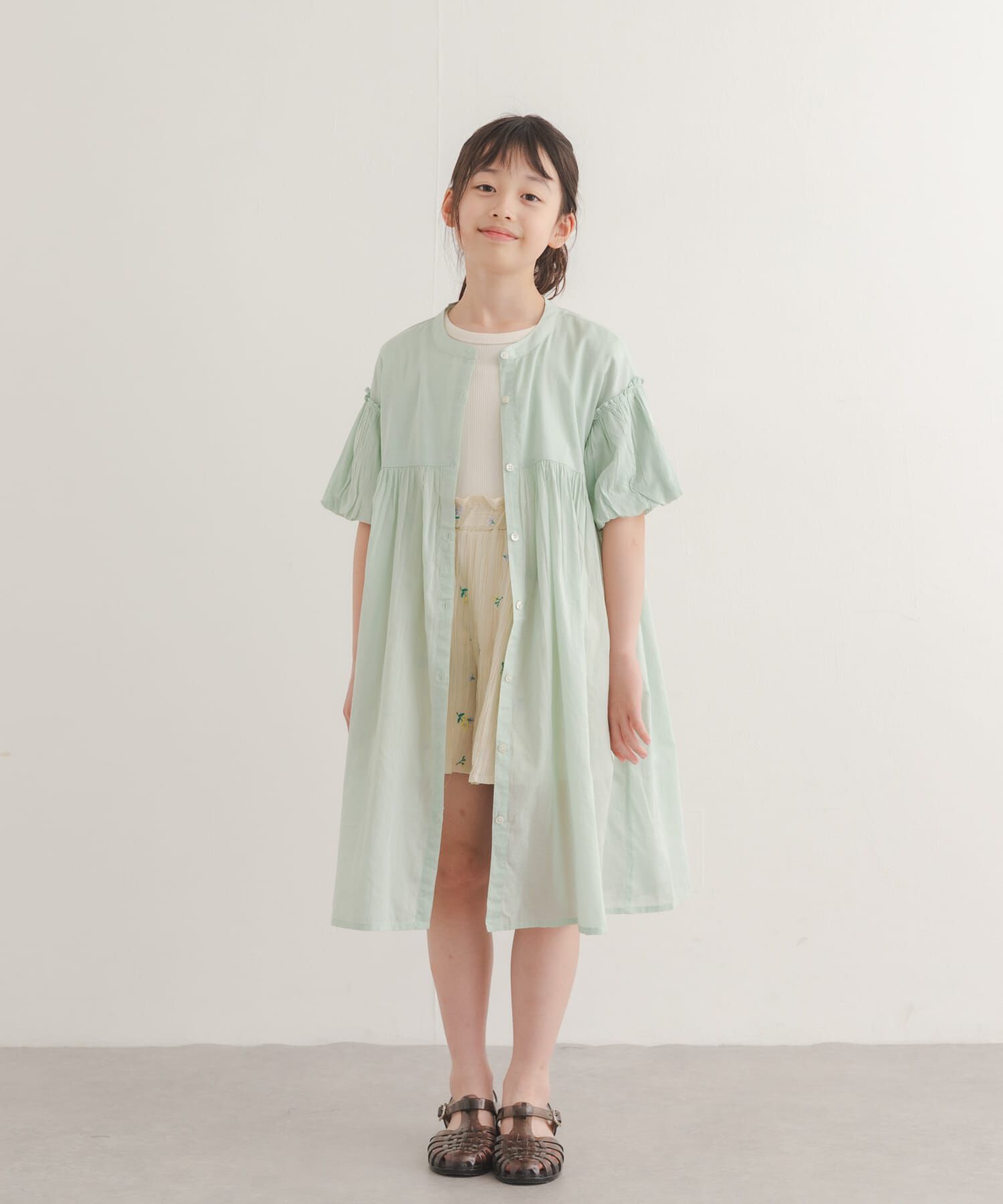 URBAN RESEARCH DOORS「『親子リンク』コットンボイルパフスリーブワンピース(KIDS)」|ワンピース|
