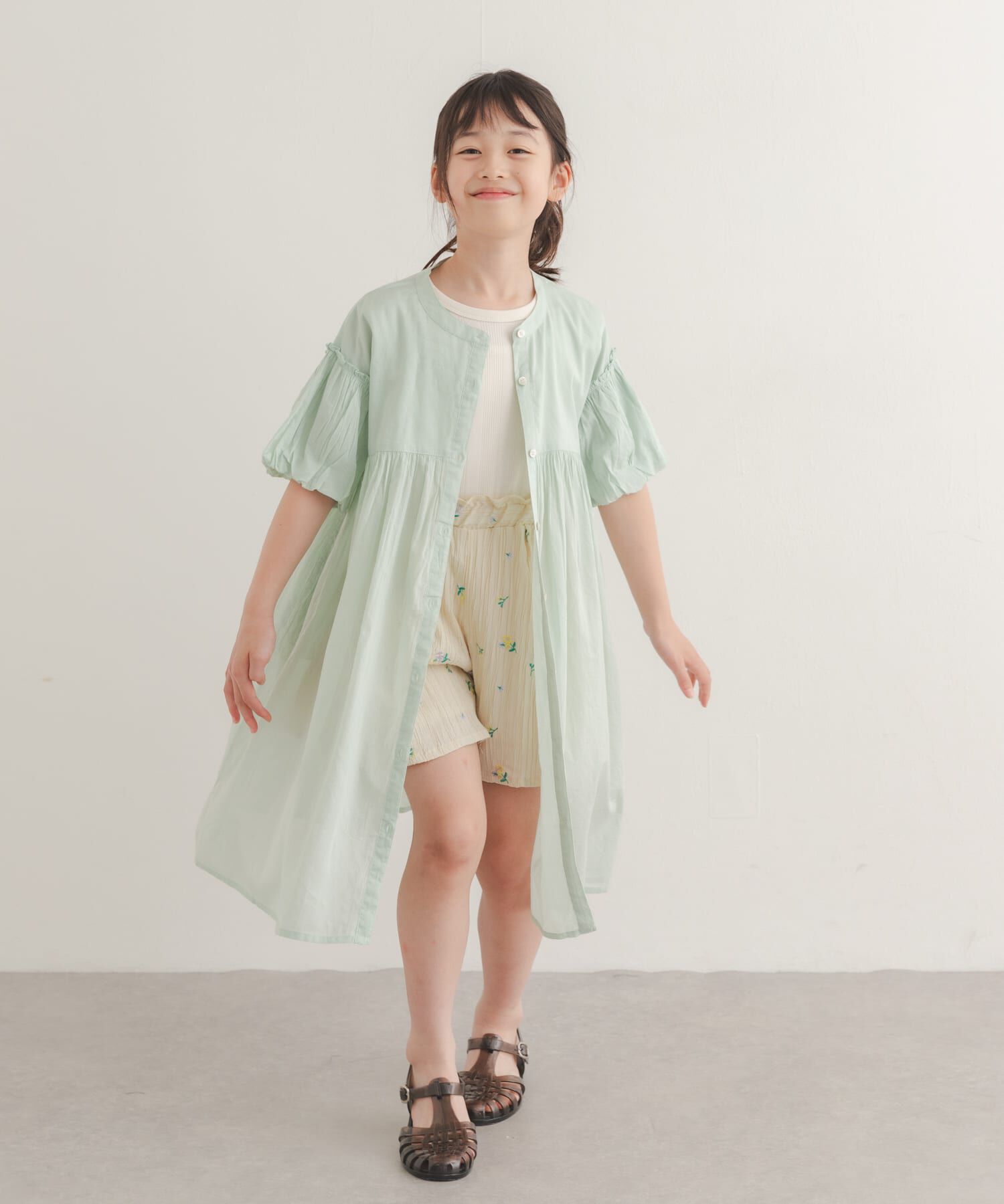 URBAN RESEARCH DOORS「『親子リンク』コットンボイルパフスリーブワンピース(KIDS)」|ワンピース|