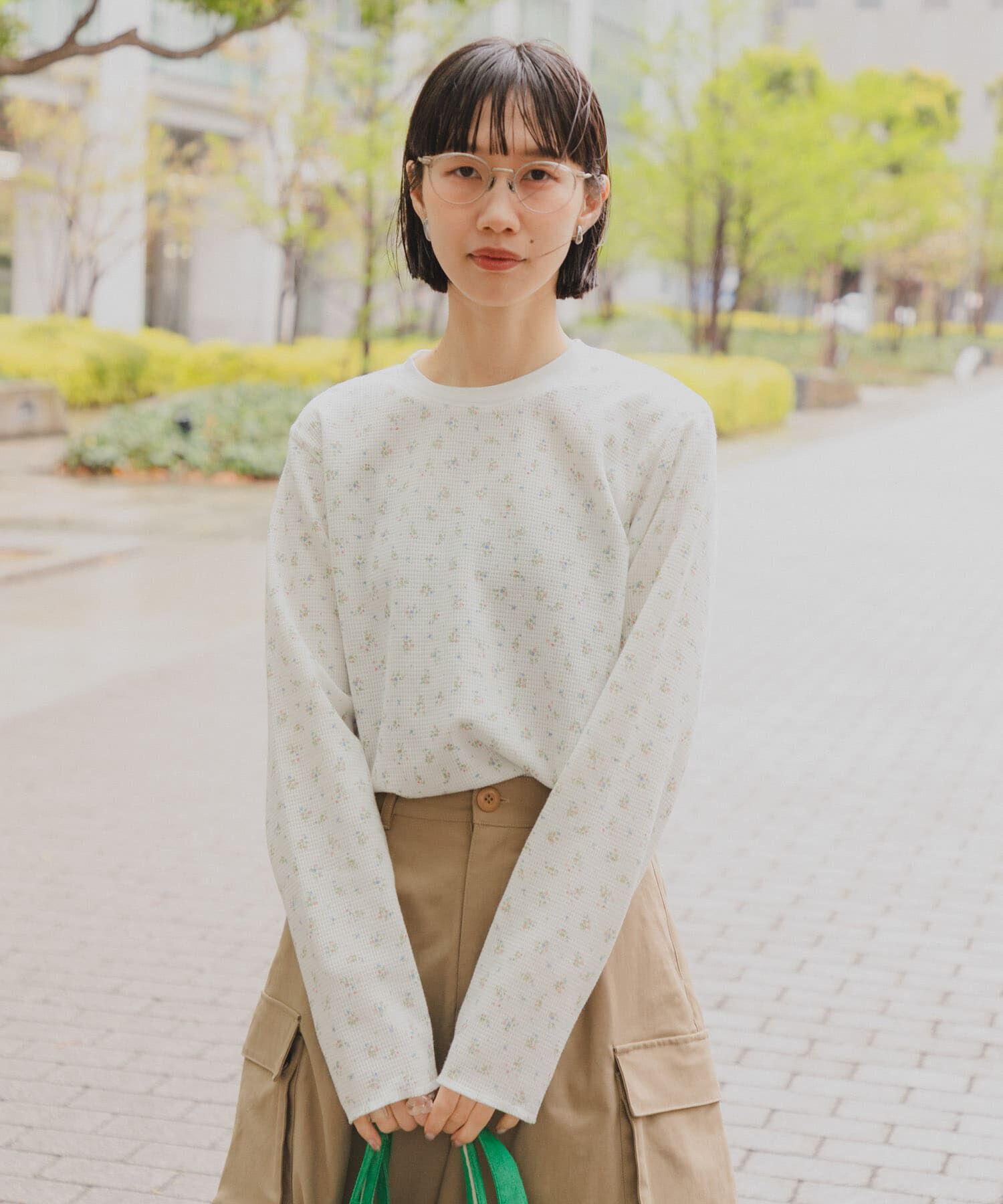 URBAN RESEARCH DOORS「『スタッフ企画』小花柄サーマルロングTシャツ」|Tシャツ・カットソー|