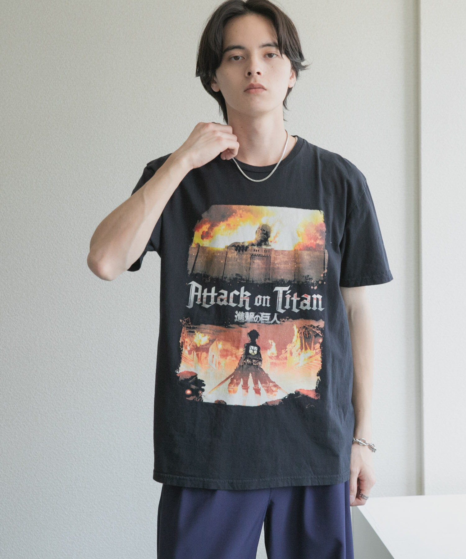 SENSE OF PLACE by URBAN RESEARCH「THRIFTY LOOK　ATTACK ON TITAN 2 フェードTシャツ」|Tシャツ・カットソー|