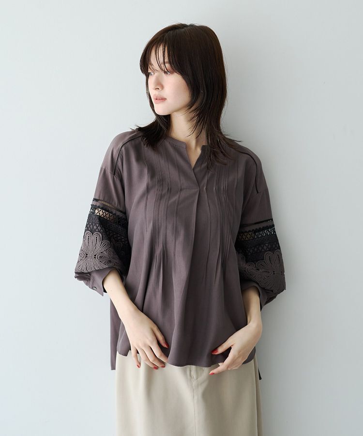 YECCA VECCA「レース切替スキッパーブラウス」|シャツ・ブラウス|Charcoal Gray