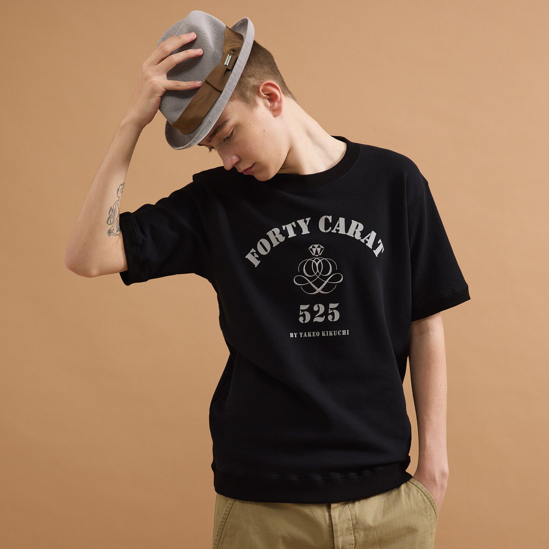 40CARATS&525「カレッジ風ミニ裏毛半袖Tシャツ」|Tシャツ・カットソー|ブラック(019)