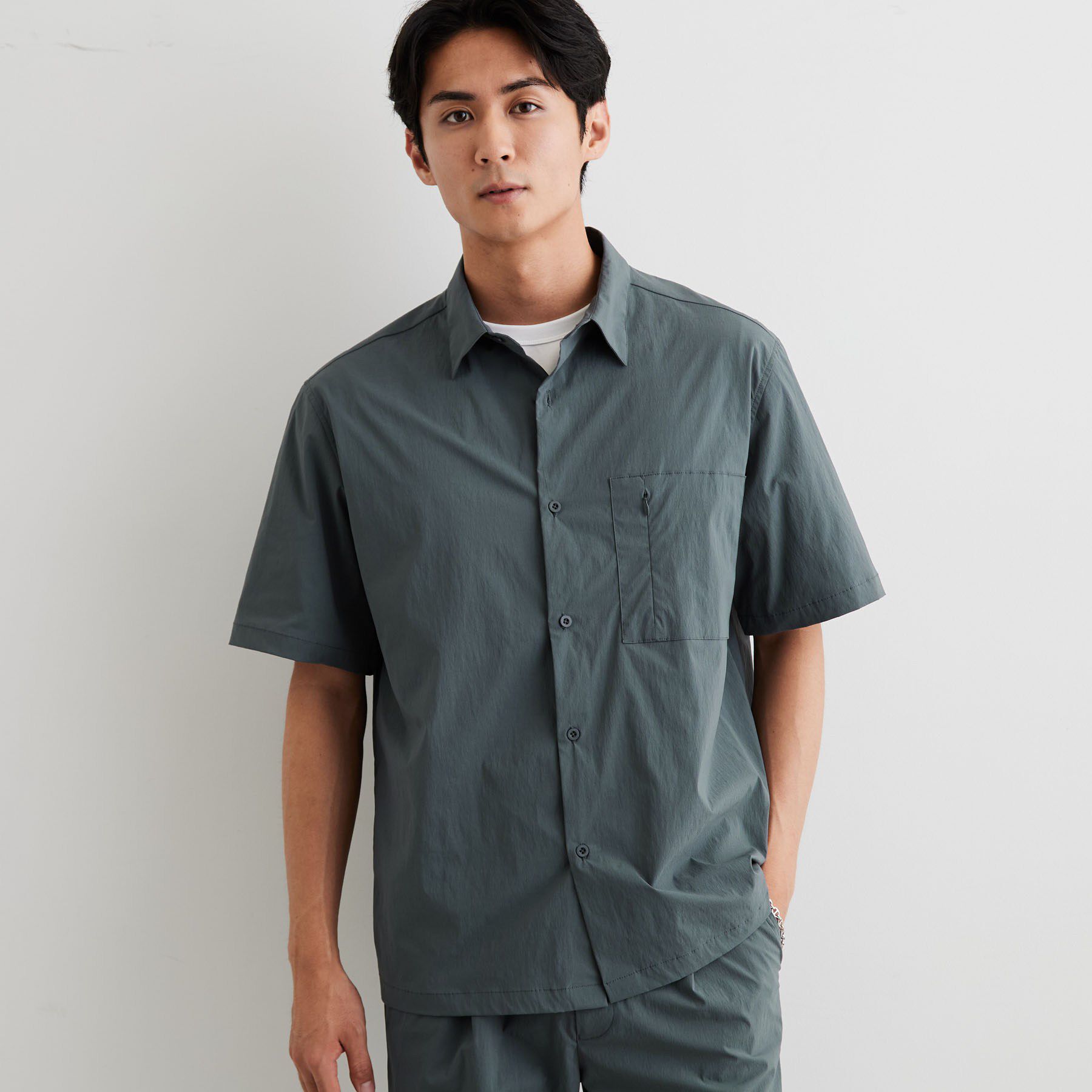 THE SHOP TK「【接触冷感/洗濯機OK/セットアップ可】ナイロンストレッチ半袖シャツ」|シャツ・ブラウス|