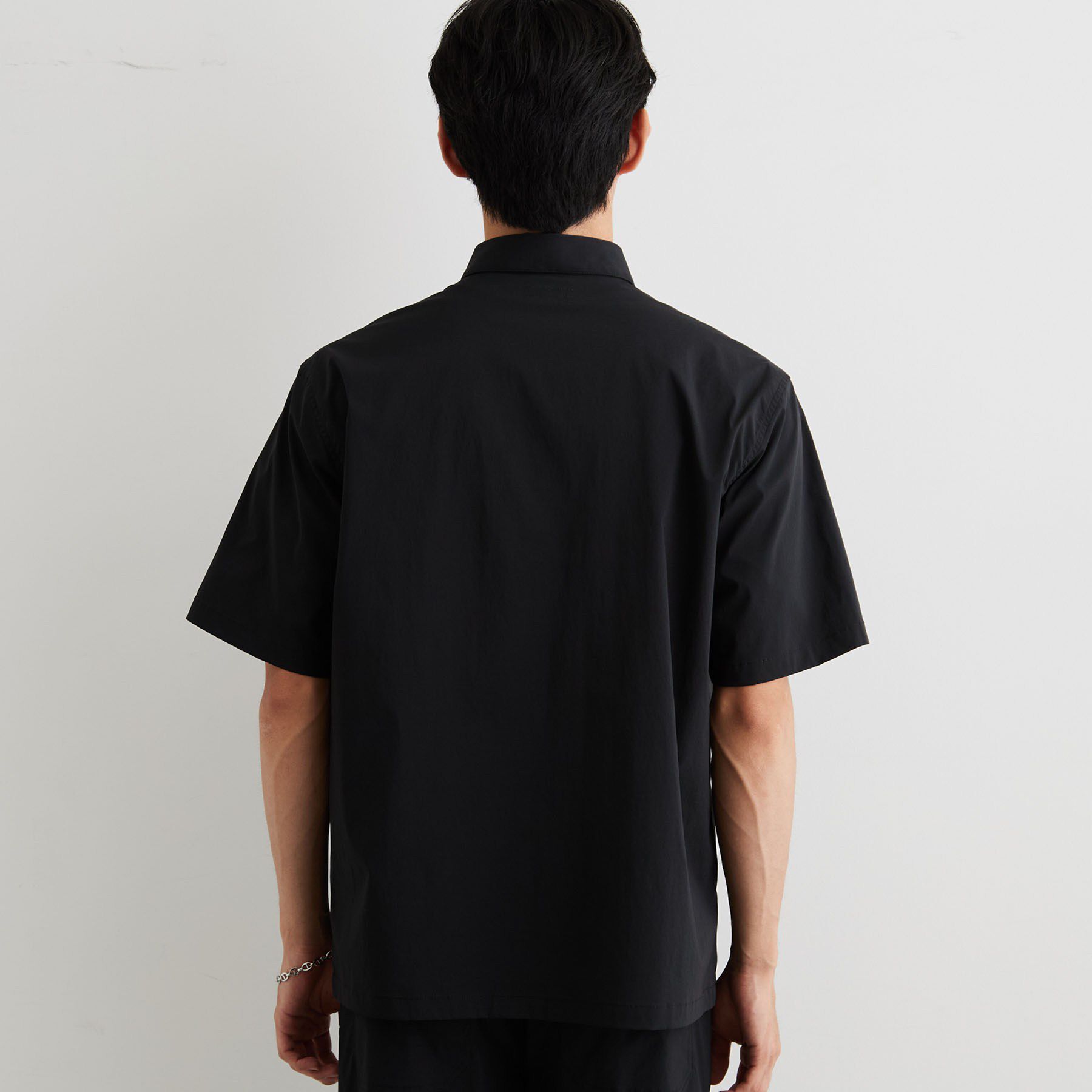 THE SHOP TK「【接触冷感/洗濯機OK/セットアップ可】ナイロンストレッチ半袖シャツ」|シャツ・ブラウス|