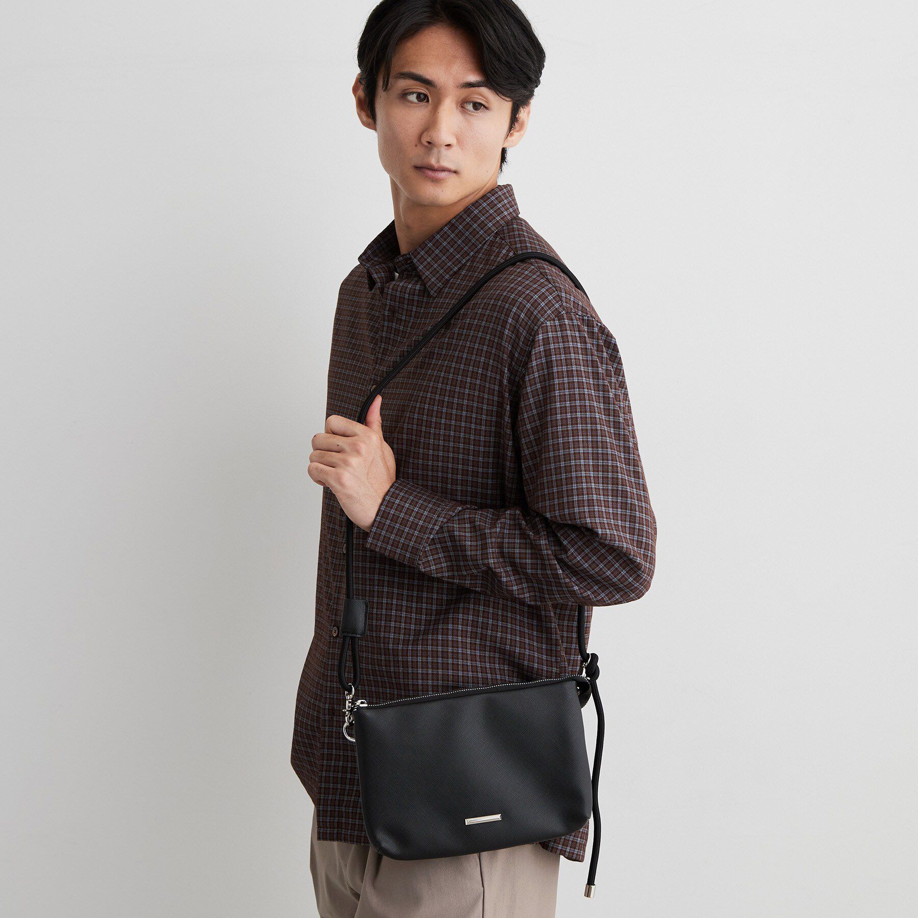 THE SHOP TK「多ポケット  コンパクト ショルダーバッグ」|ショルダー・メッセンジャー|