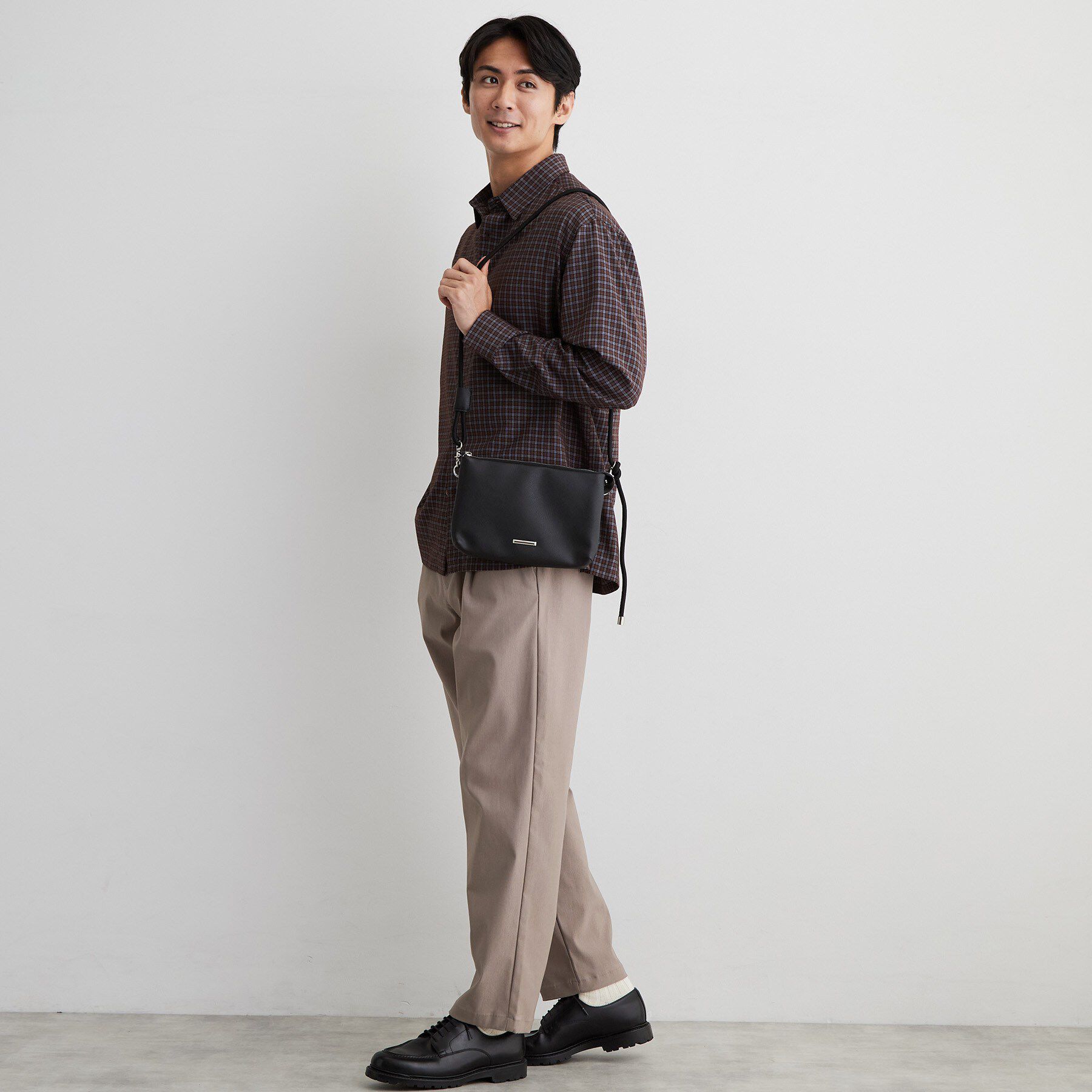THE SHOP TK「多ポケット  コンパクト ショルダーバッグ」|ショルダー・メッセンジャー|