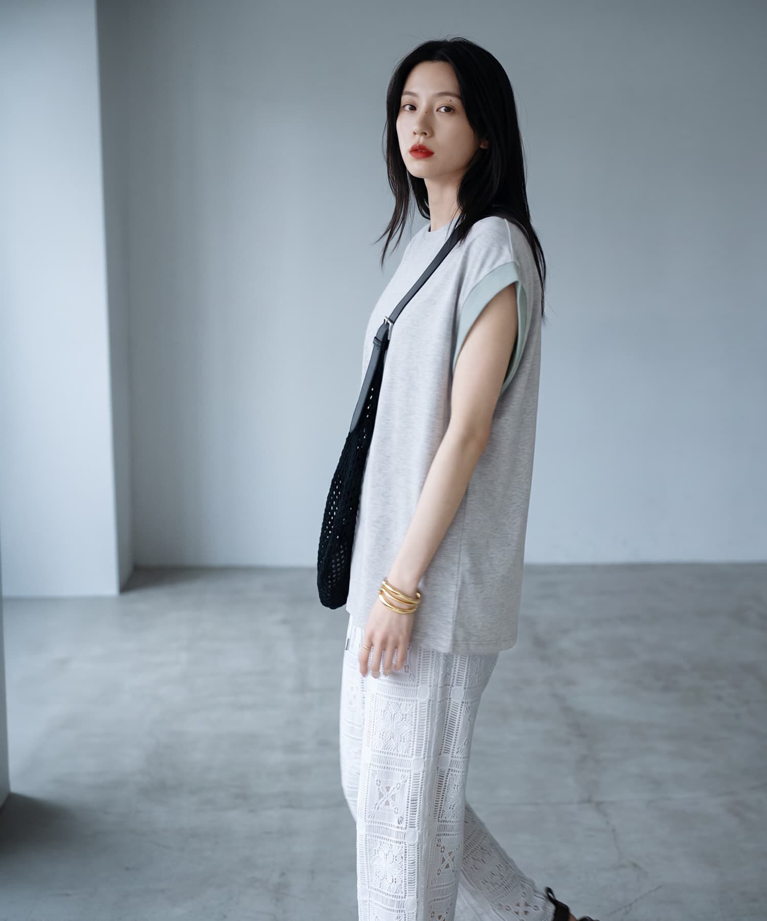 STYLE DELI「【BLK001】スリーブコントラストコットンTシャツ」|Tシャツ・カットソー|